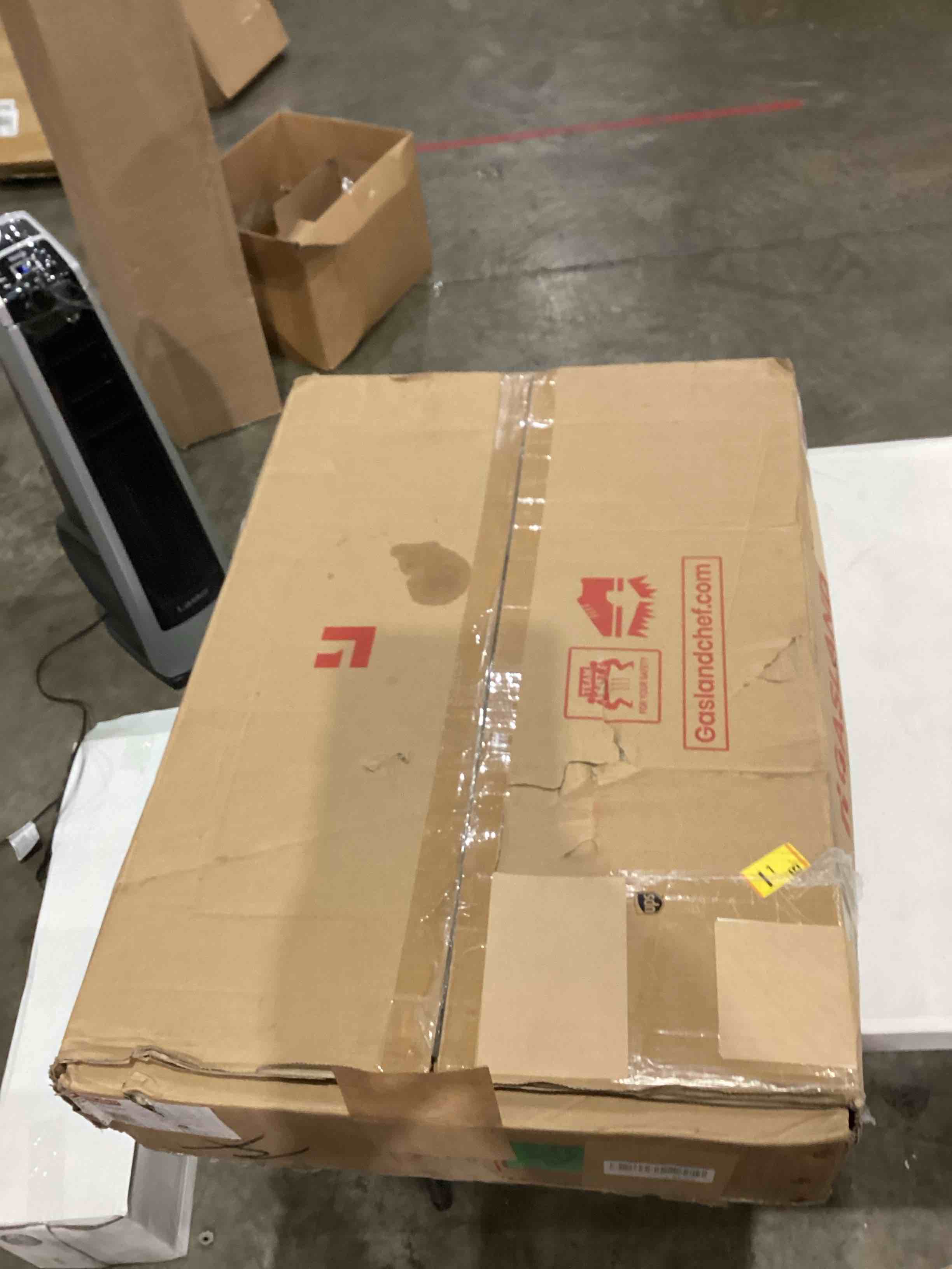 https://s3.amazonaws.com/lotting-images-prod/bidfta/GRA1993003_1750688851968.jpeg