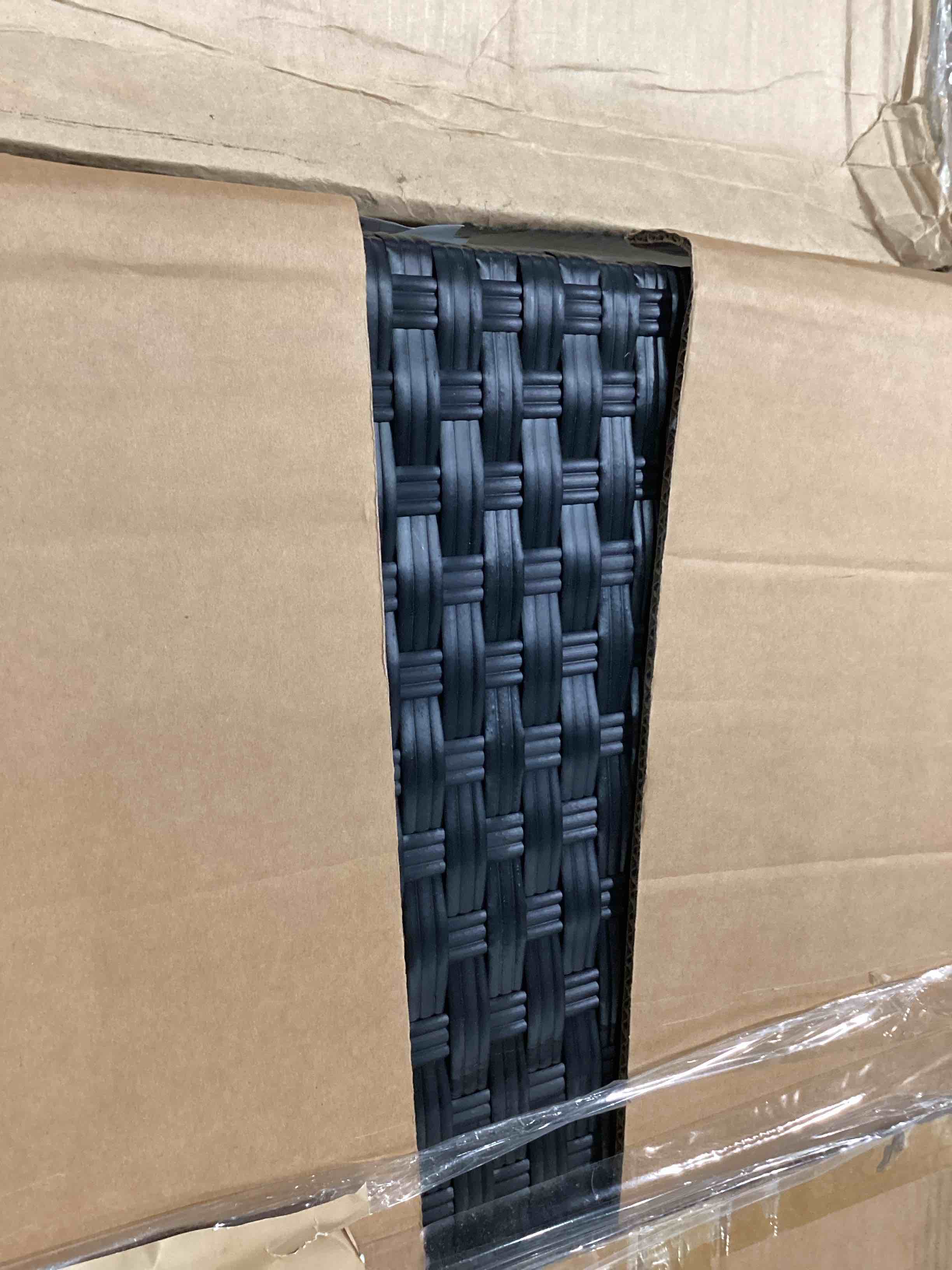 https://s3.amazonaws.com/lotting-images-prod/bidfta/GRA1993229_1750938659864.jpeg