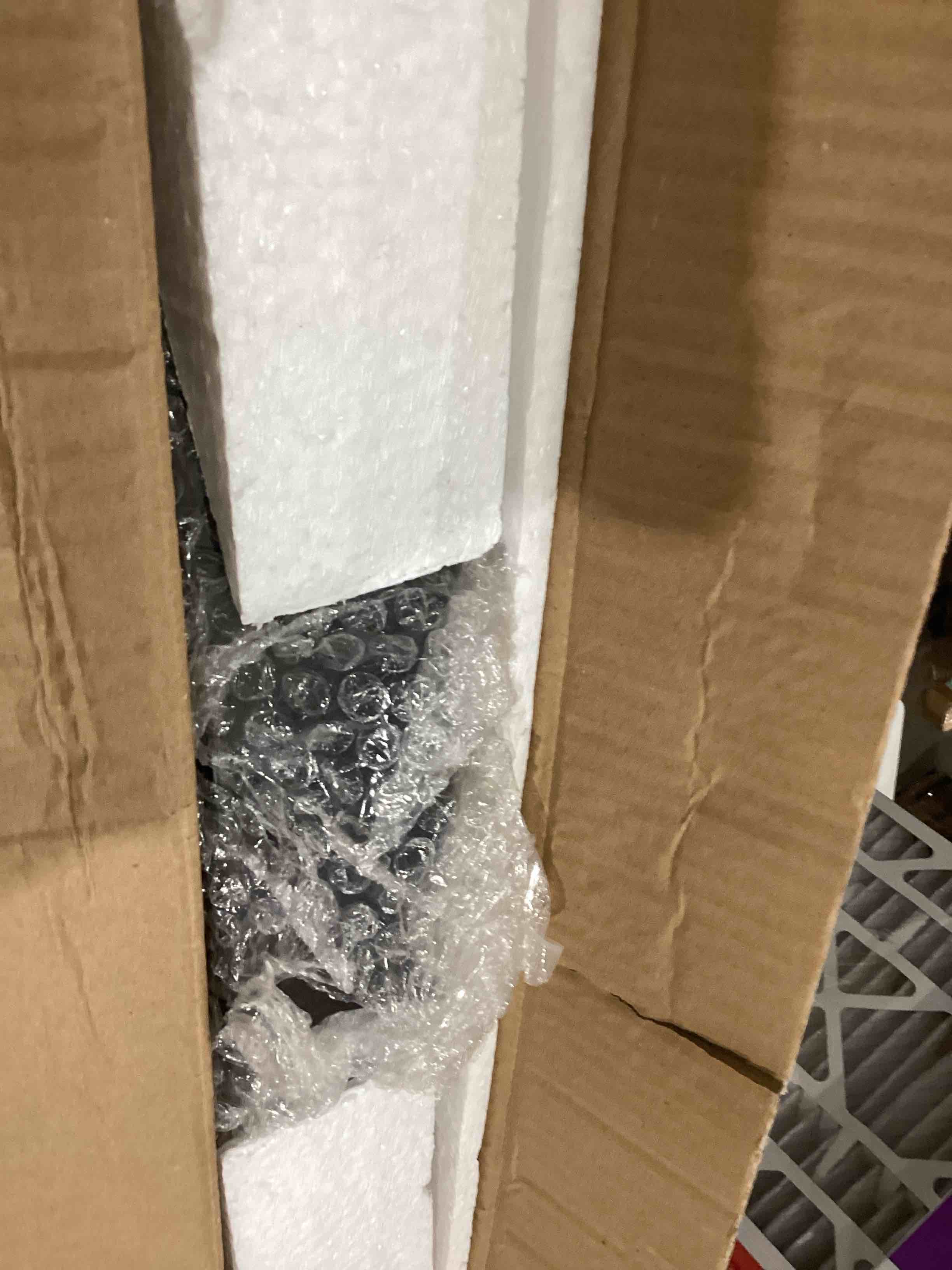 https://s3.amazonaws.com/lotting-images-prod/bidfta/GRA1993524_1751133183284.jpeg