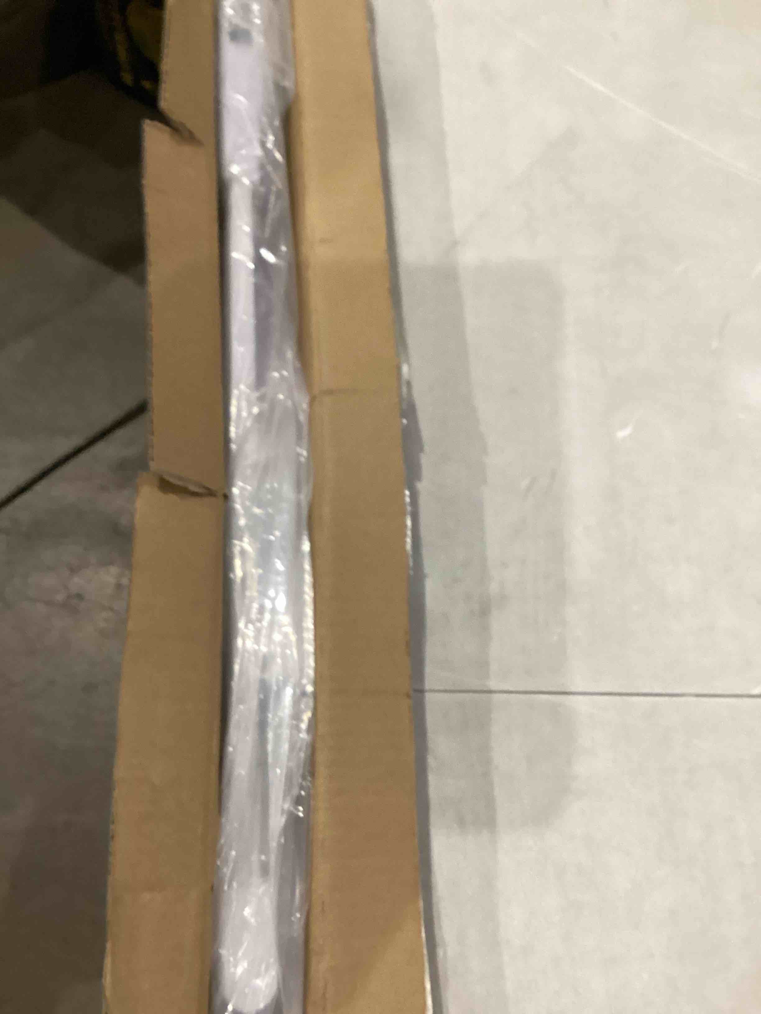 https://s3.amazonaws.com/lotting-images-prod/bidfta/GRA1993718_1752234132283.jpeg