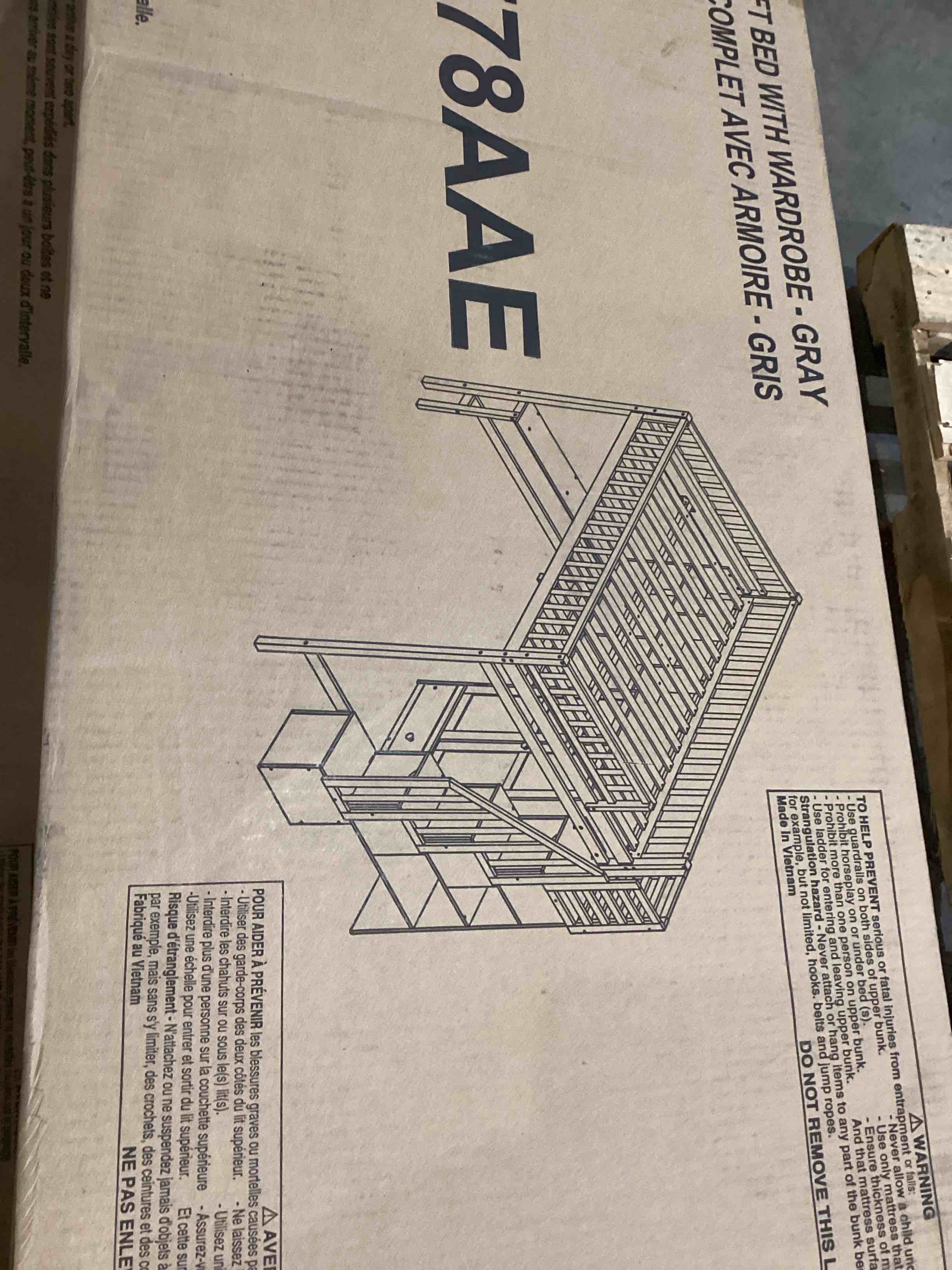 https://s3.amazonaws.com/lotting-images-prod/bidfta/GRA1993729_1751478590818.jpeg