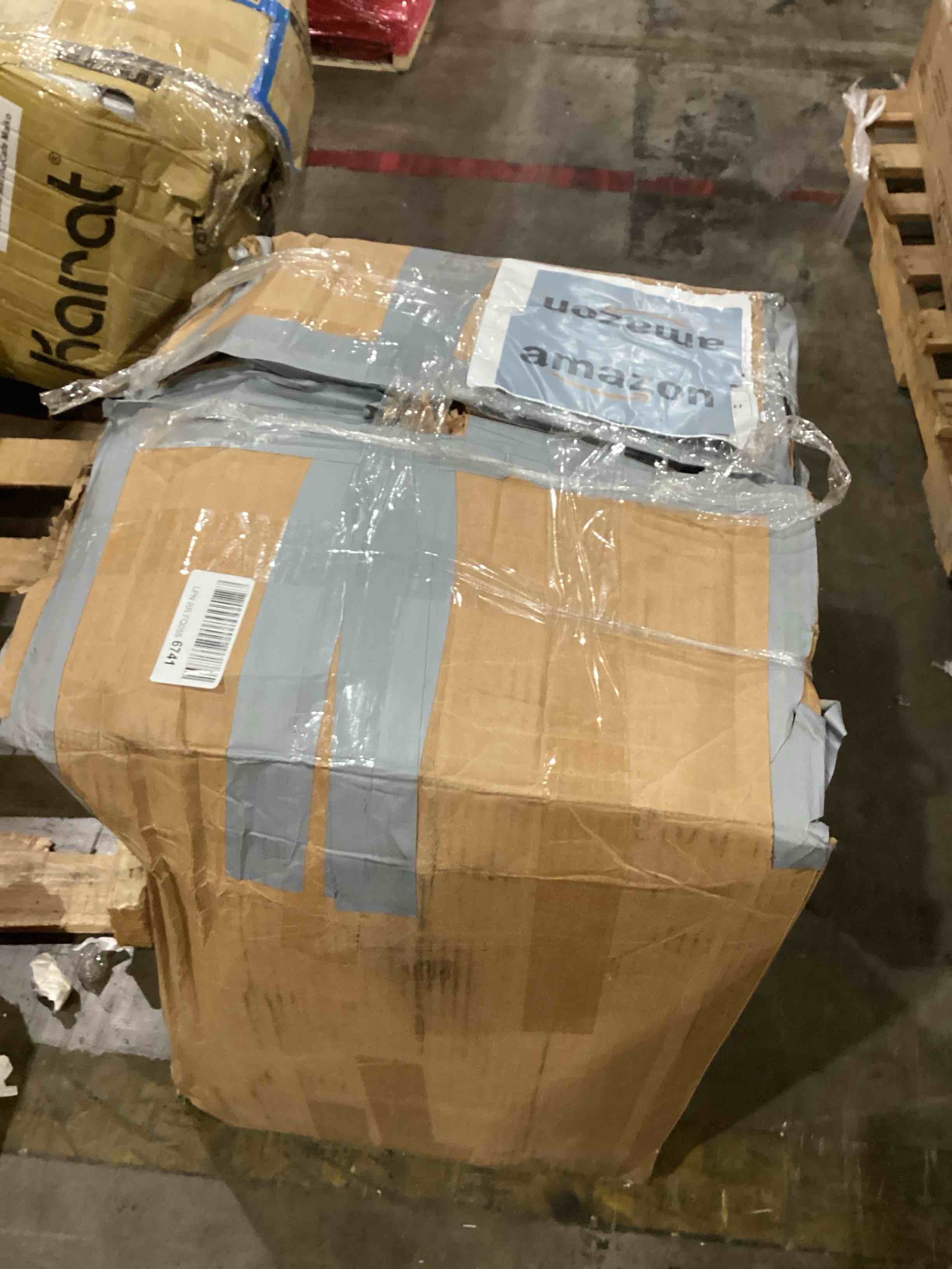 https://s3.amazonaws.com/lotting-images-prod/bidfta/GRA1993745_1751381017233.jpeg