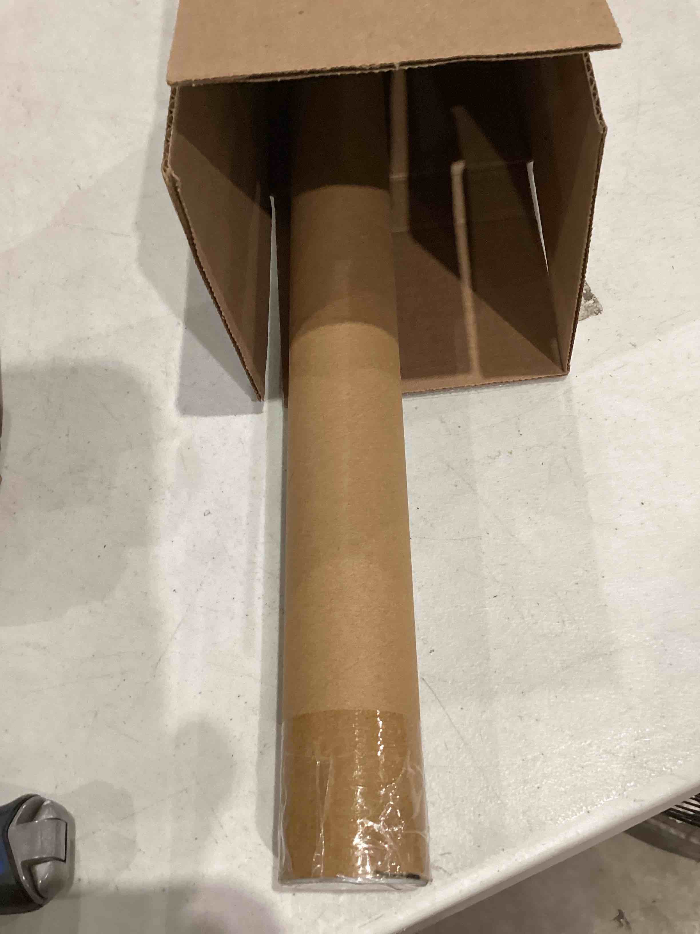 https://s3.amazonaws.com/lotting-images-prod/bidfta/GRA1993823_1751460409329.jpeg