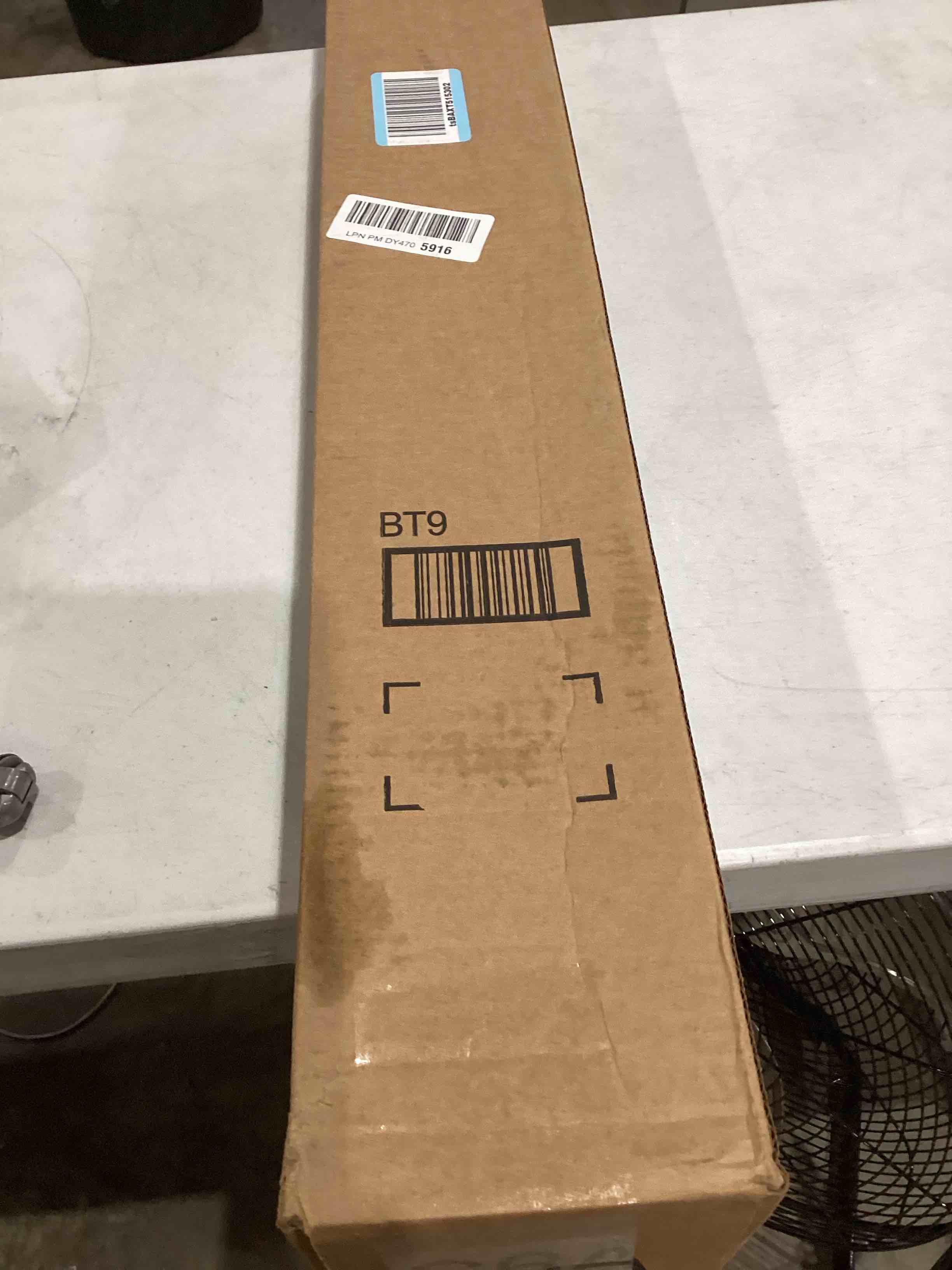 https://s3.amazonaws.com/lotting-images-prod/bidfta/GRA1993824_1751460481243.jpeg