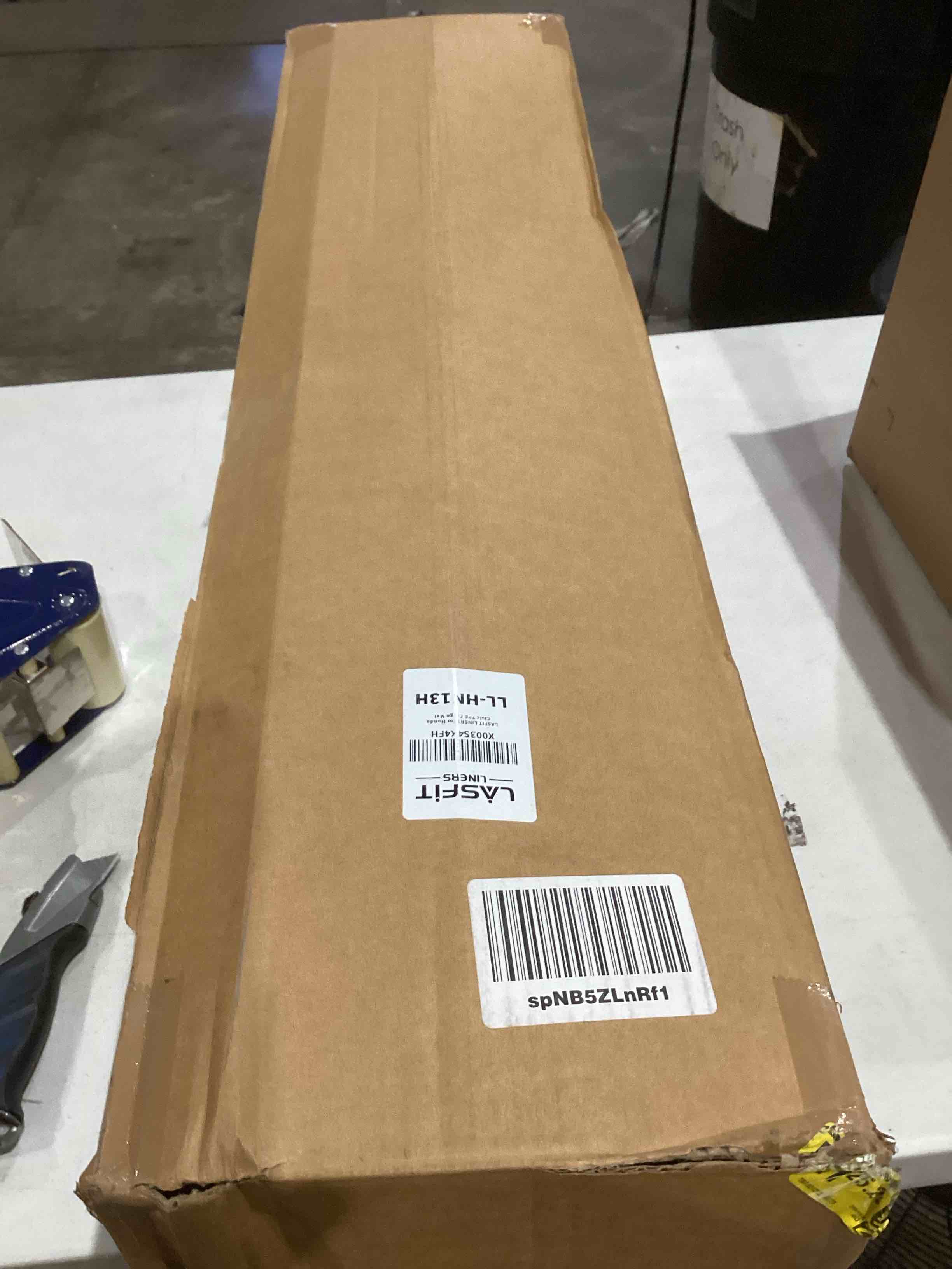 https://s3.amazonaws.com/lotting-images-prod/bidfta/GRA1993966_1751567356727.jpeg