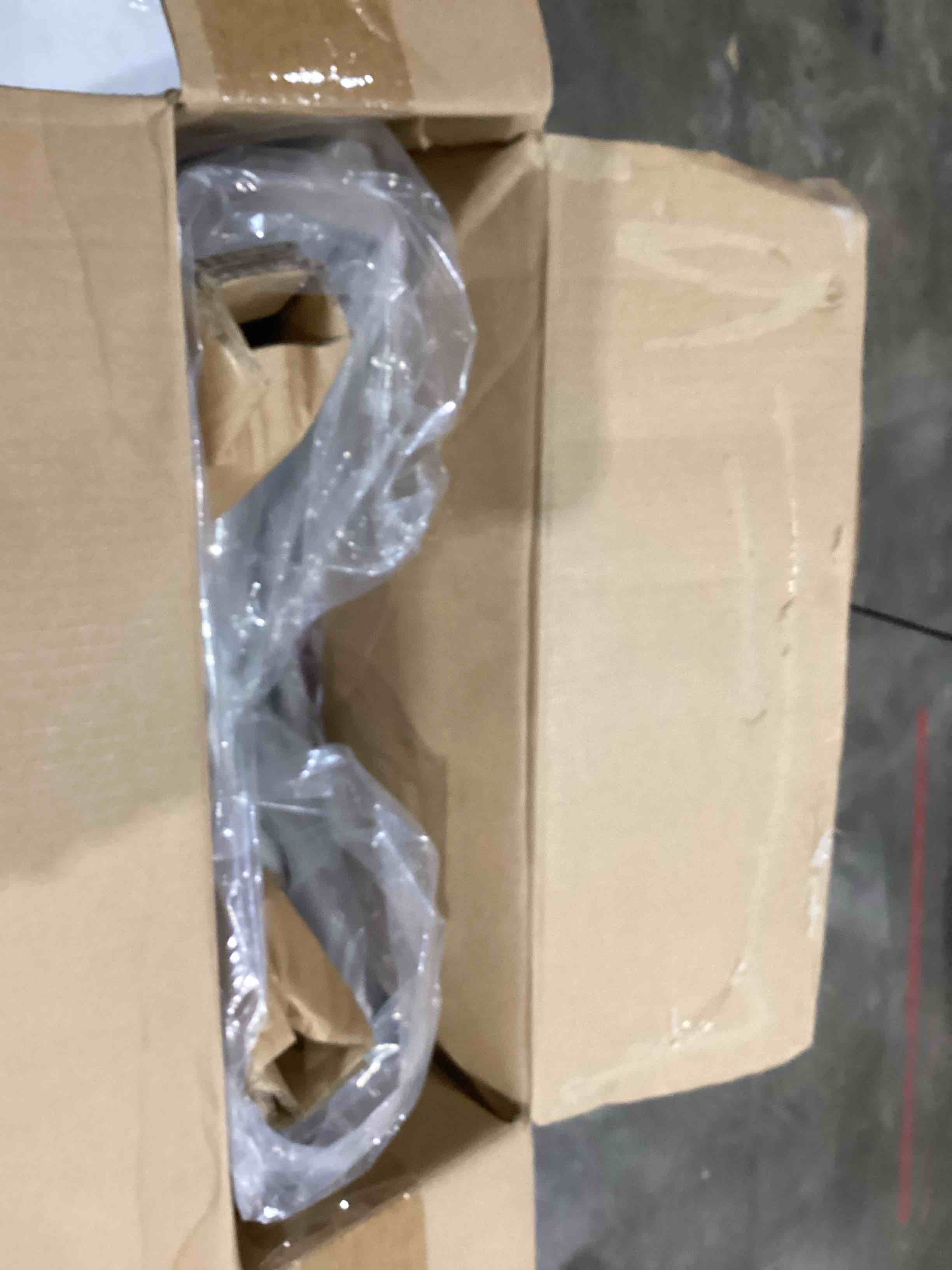 https://s3.amazonaws.com/lotting-images-prod/bidfta/GRA1993985_1751887241777.jpeg