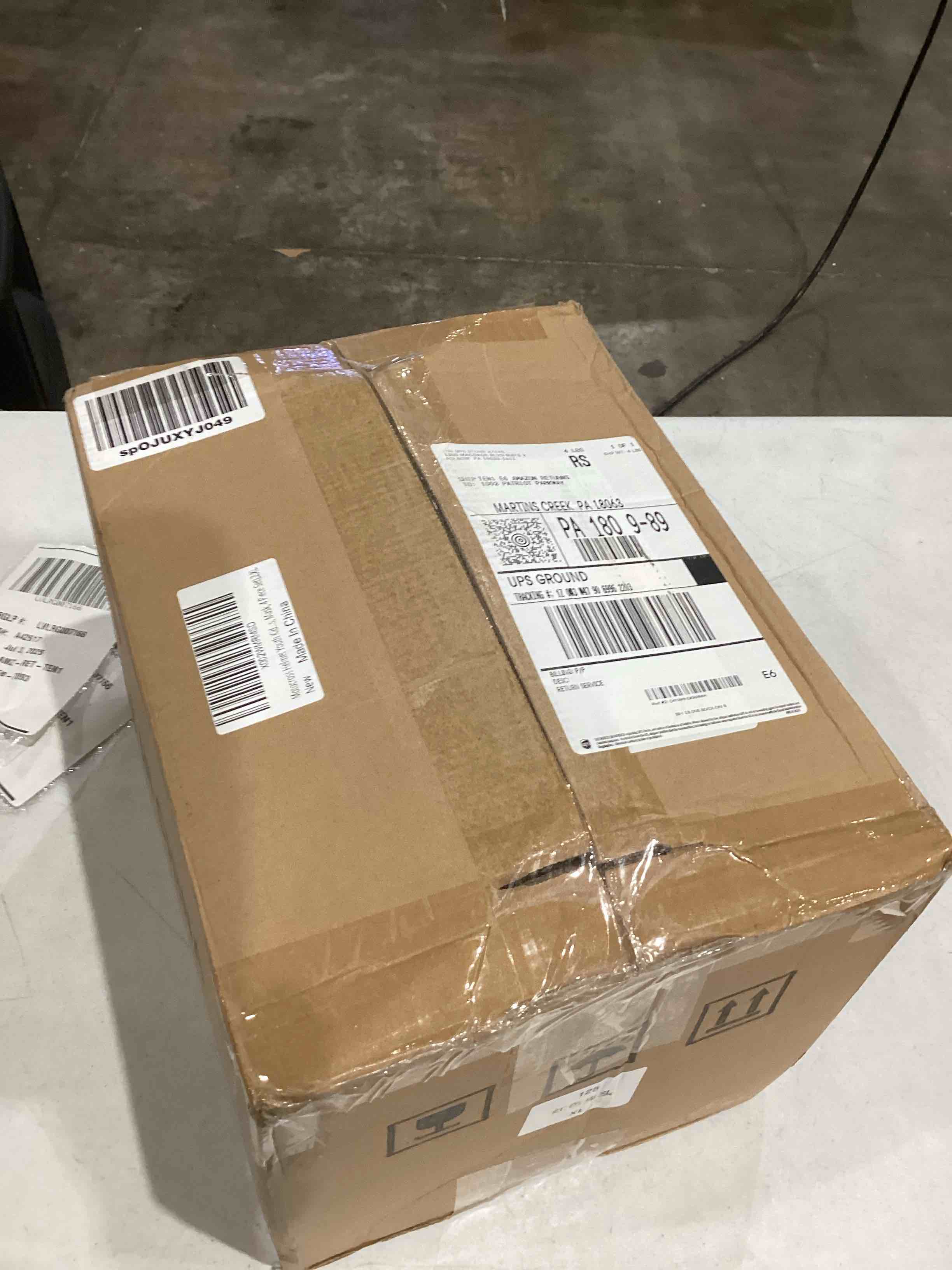 https://s3.amazonaws.com/lotting-images-prod/bidfta/GRA1993989_1751887654708.jpeg