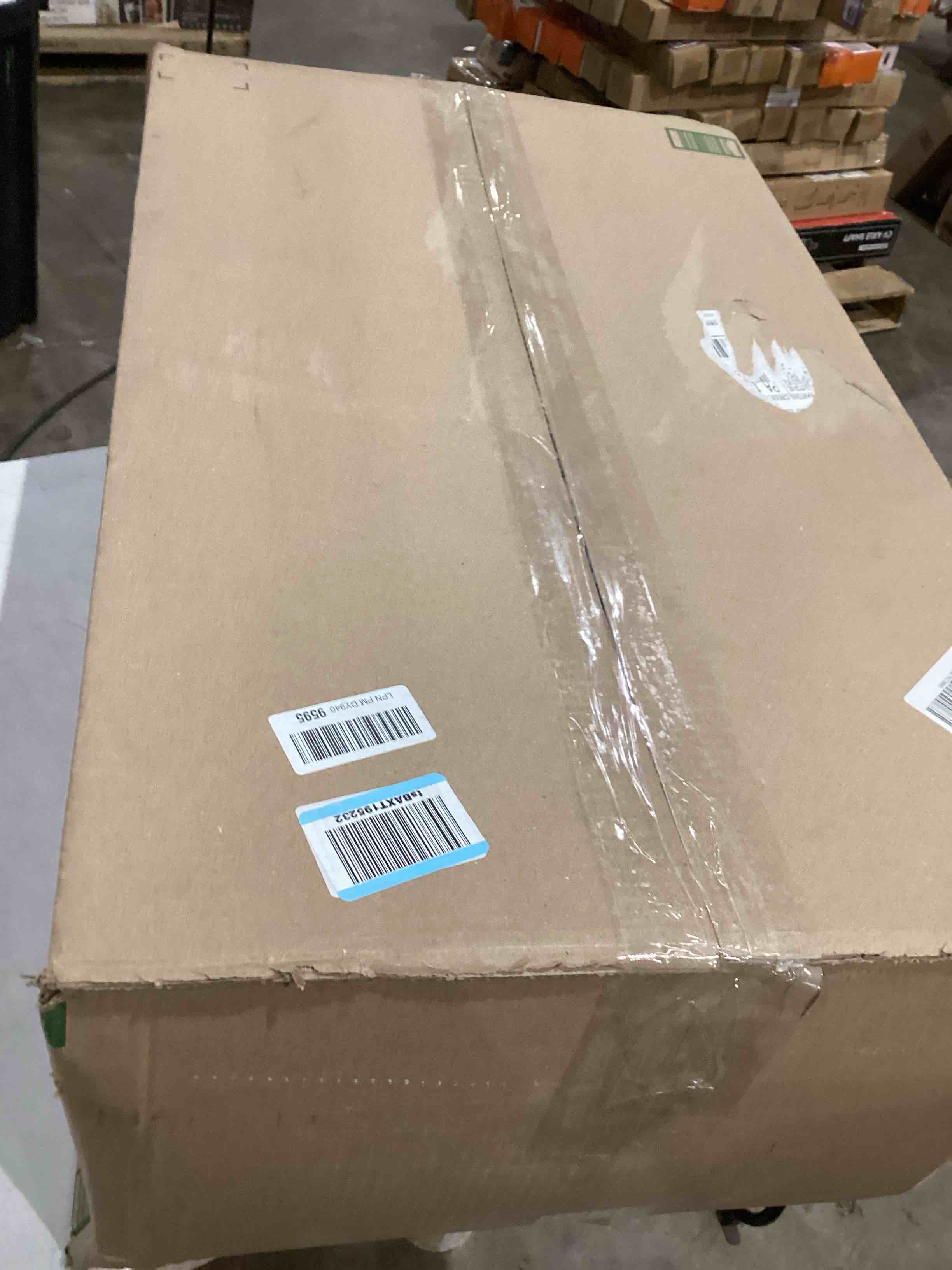 https://s3.amazonaws.com/lotting-images-prod/bidfta/GRA1994127_1751914515616.jpeg