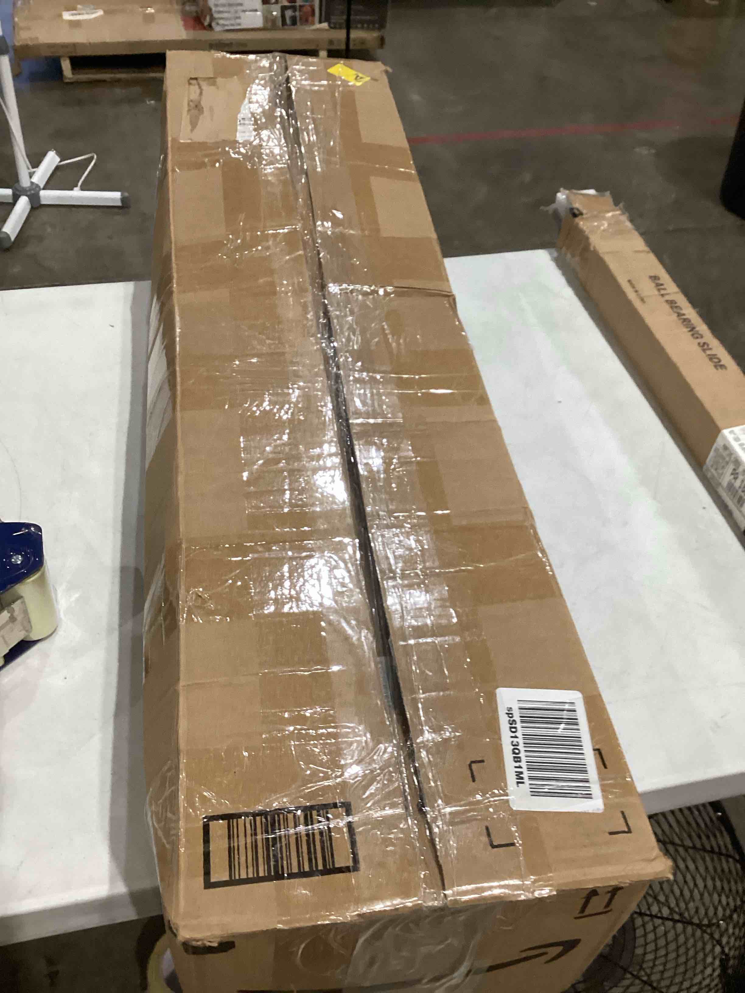 https://s3.amazonaws.com/lotting-images-prod/bidfta/GRA1994174_1751978863832.jpeg