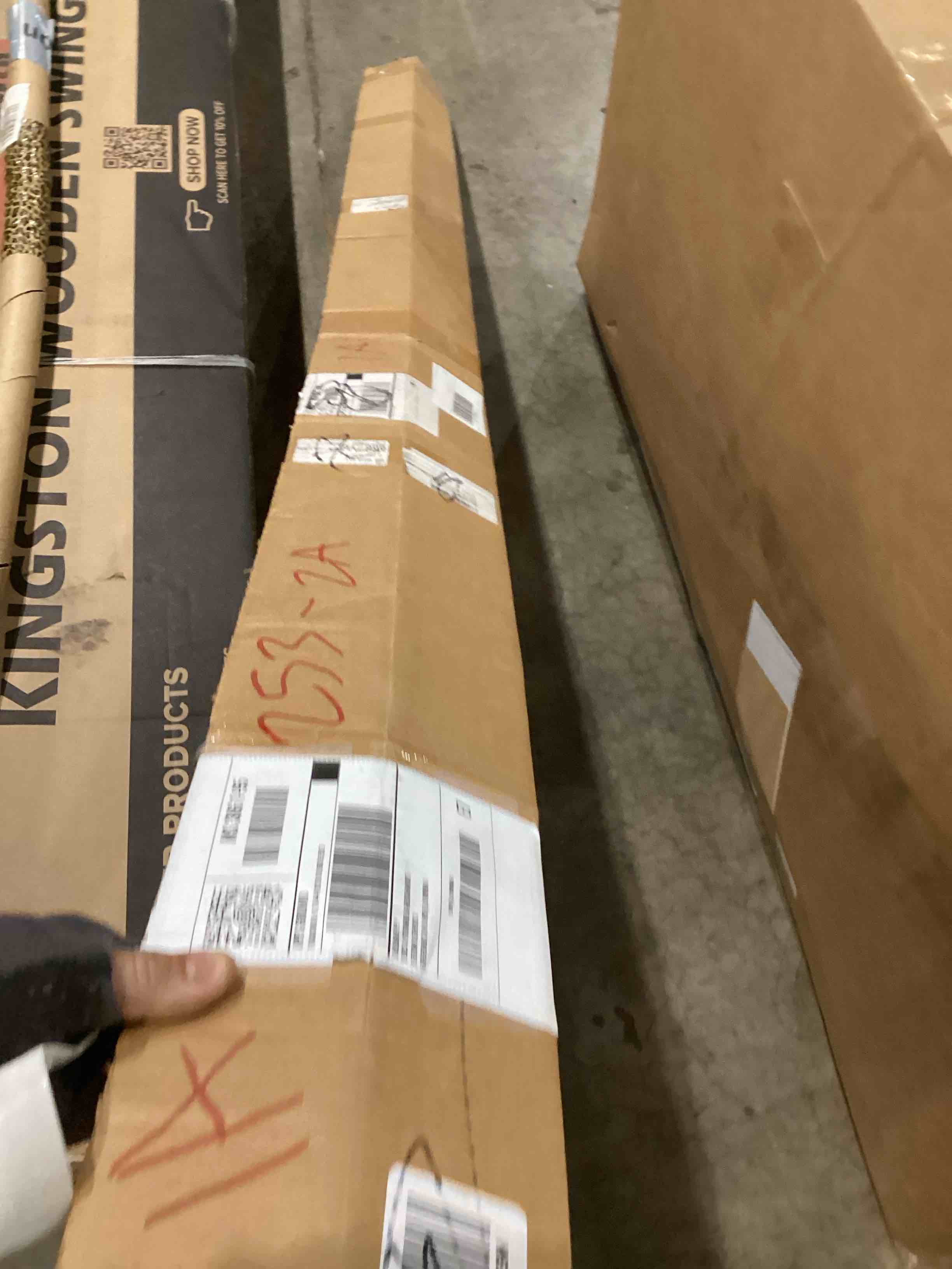 https://s3.amazonaws.com/lotting-images-prod/bidfta/GRA1994216_1751994486479.jpeg