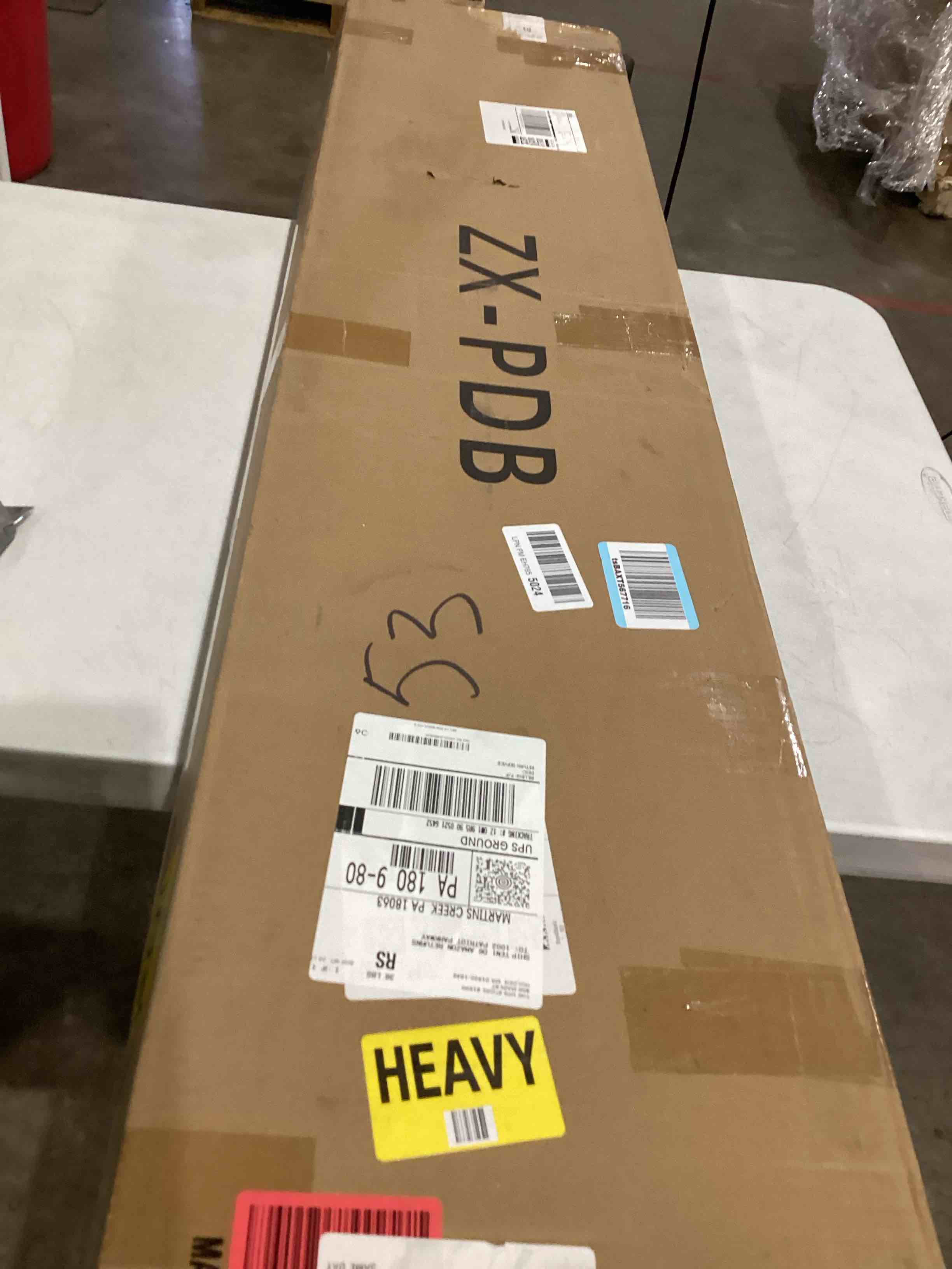 https://s3.amazonaws.com/lotting-images-prod/bidfta/GRA1994498_1752495493668.jpeg