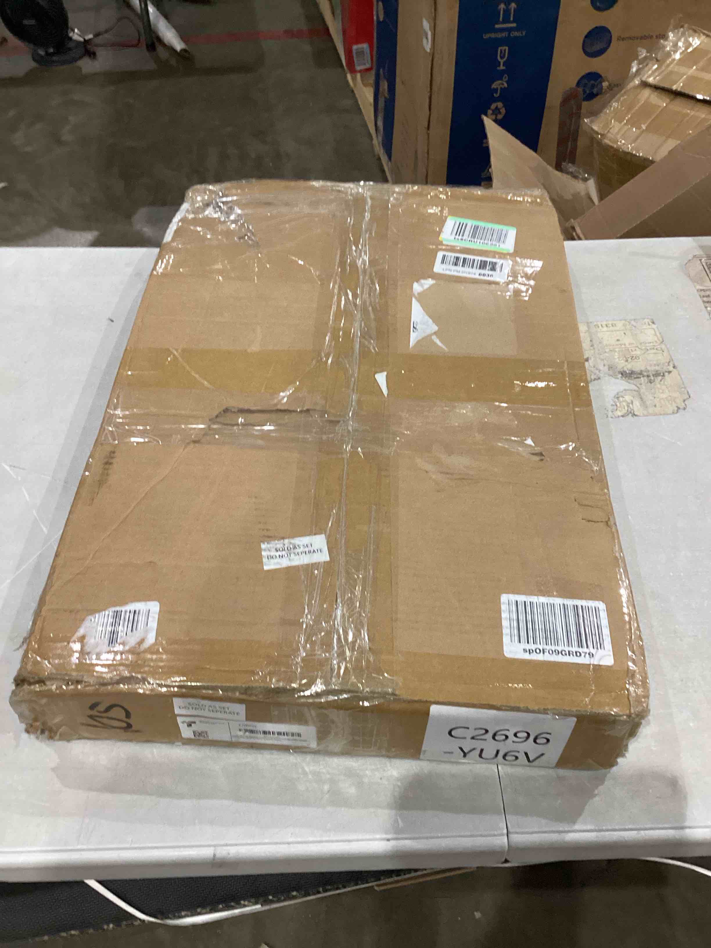 https://s3.amazonaws.com/lotting-images-prod/bidfta/GRA1994619_1754307305058.jpeg