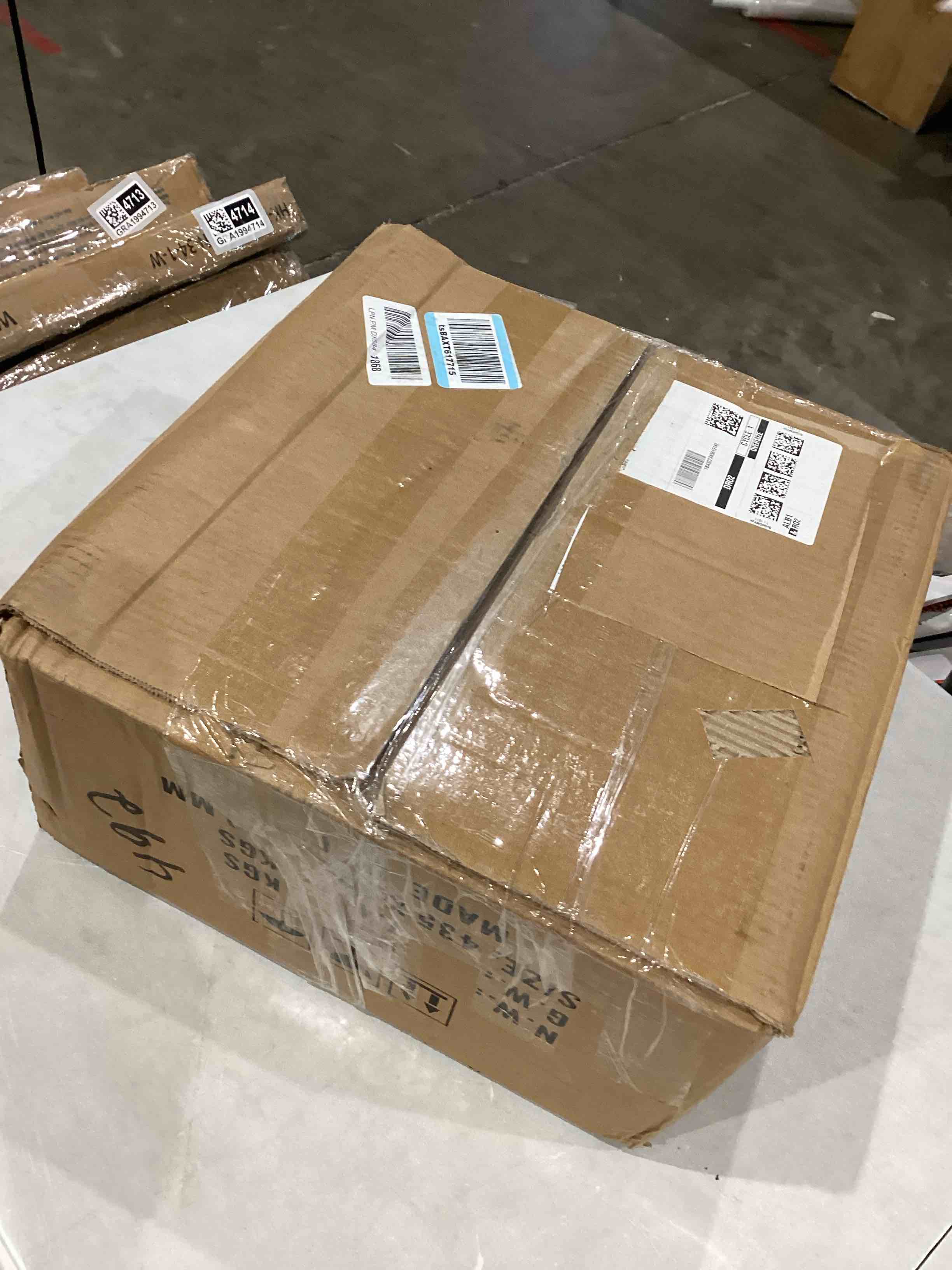 https://s3.amazonaws.com/lotting-images-prod/bidfta/GRA1994701_1753365186542.jpeg
