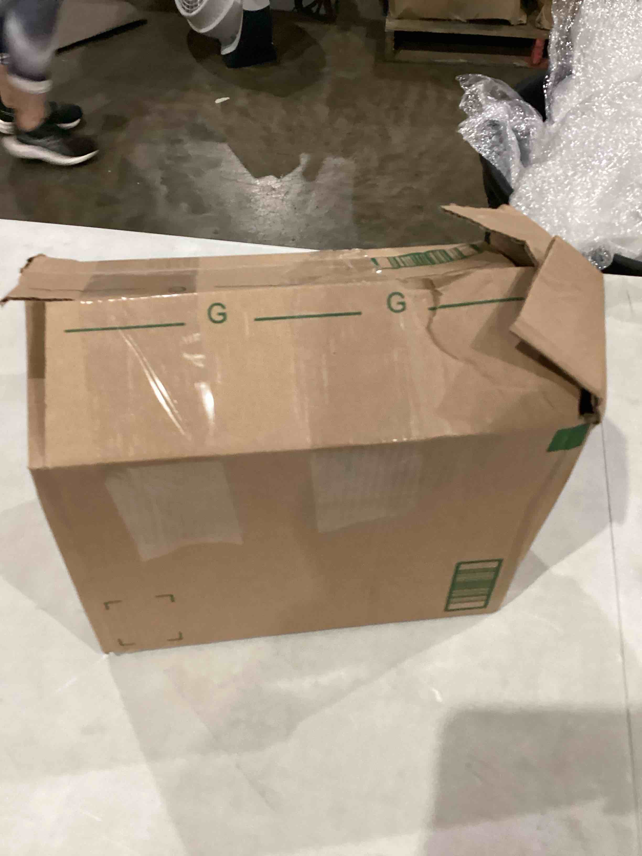 https://s3.amazonaws.com/lotting-images-prod/bidfta/GRA1994767_1753467552920.jpeg