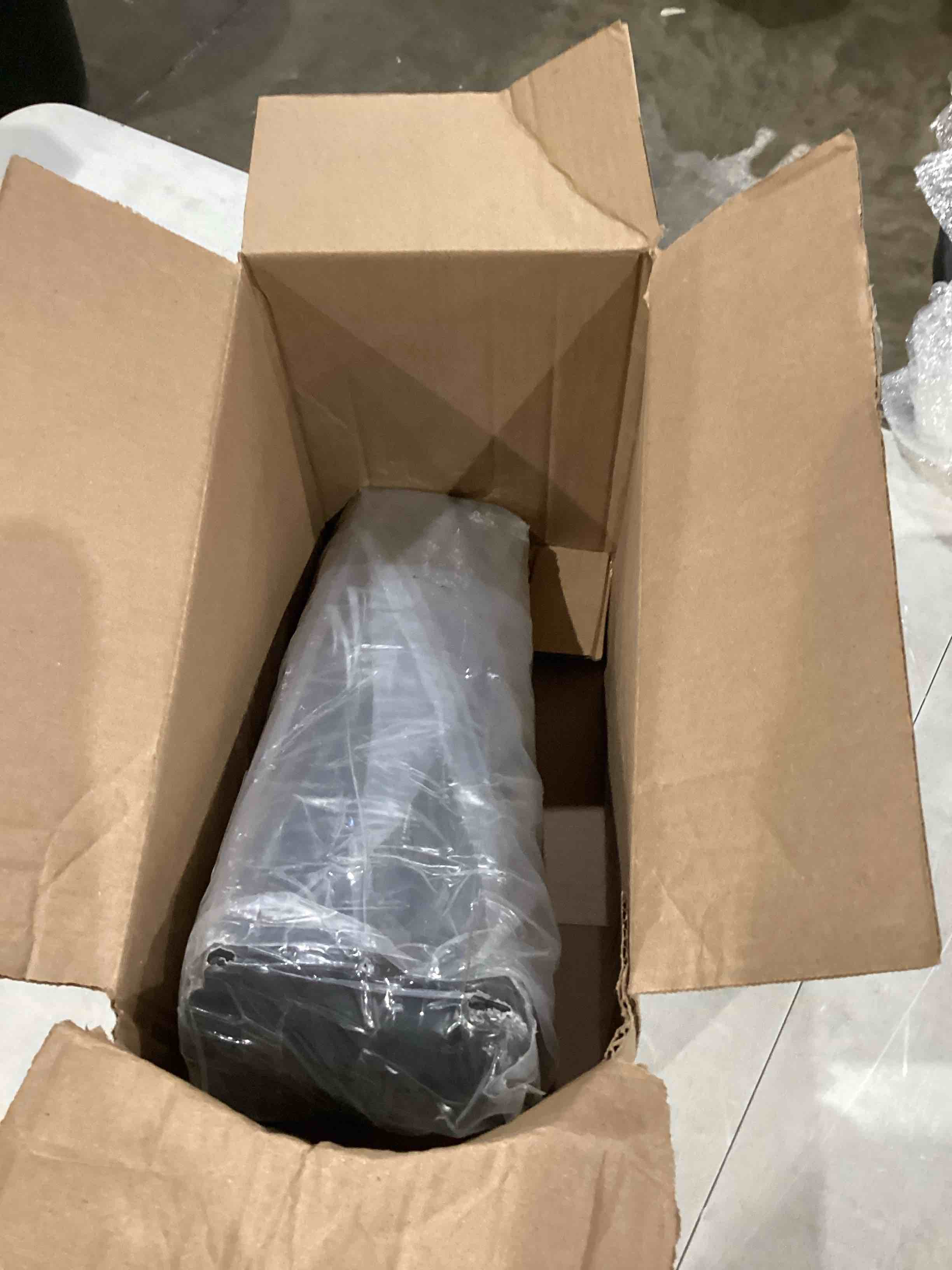 https://s3.amazonaws.com/lotting-images-prod/bidfta/GRA1994767_1753467570306.jpeg
