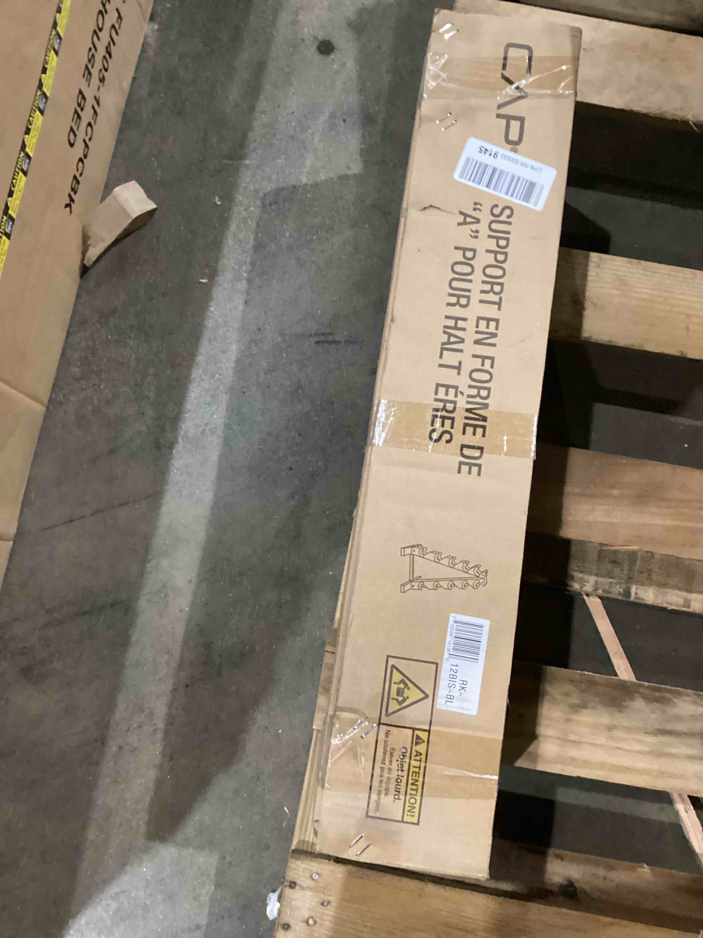 https://s3.amazonaws.com/lotting-images-prod/bidfta/GRA1994838_1753455513163.jpeg