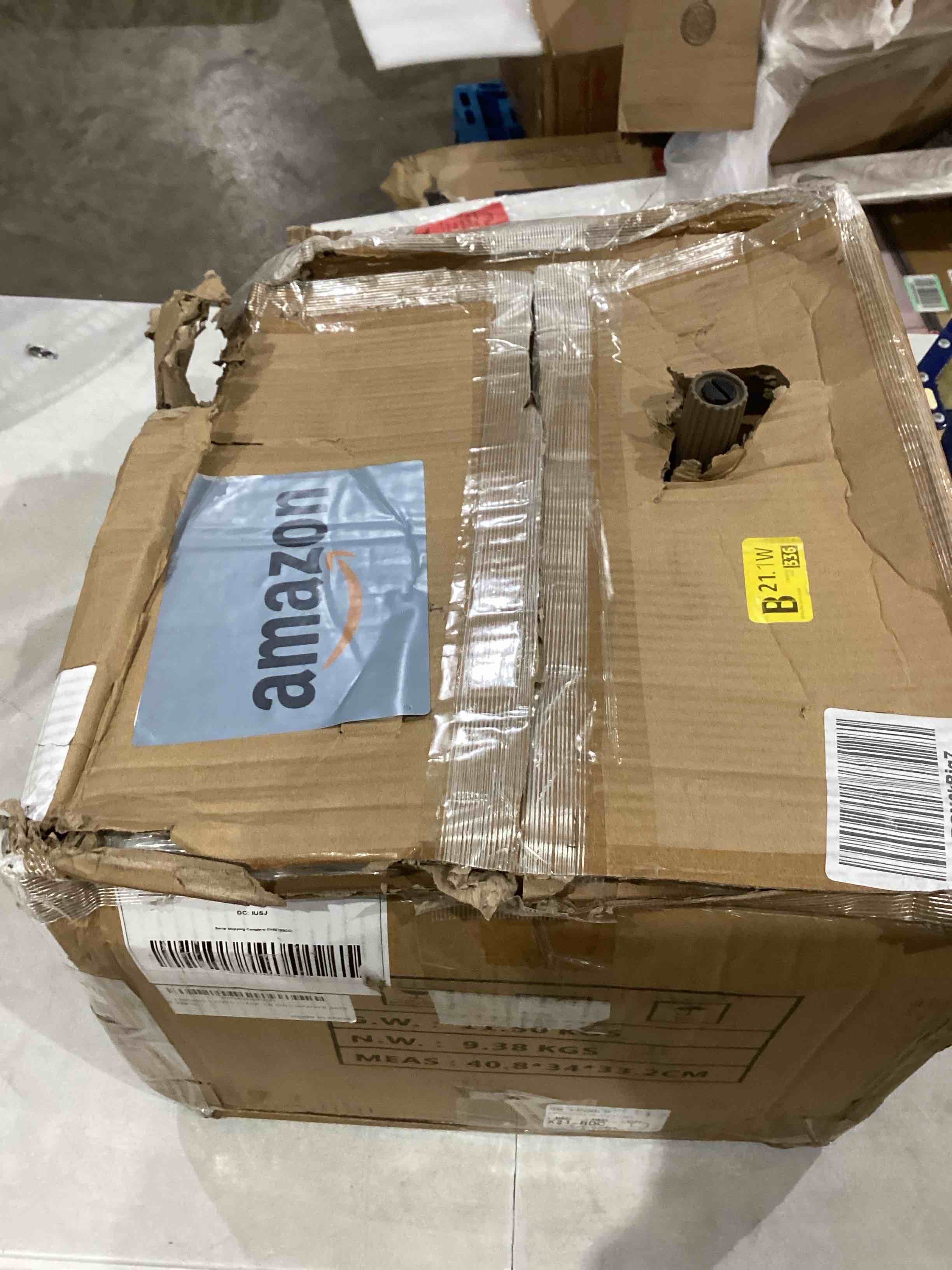 https://s3.amazonaws.com/lotting-images-prod/bidfta/GRA1996793_1752770161806.jpeg
