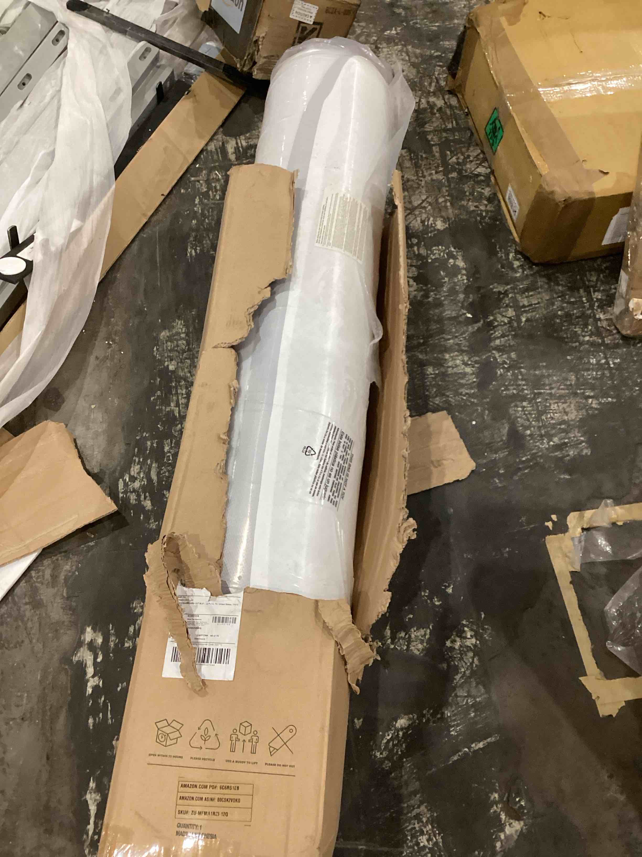 ZINUS 12 Inch Green Tea Essential Memory Foam Mattress [New Version], Queen, Fiberglass Free, Medium Feel, Breathable Airflow Memory Foam, Certified Safe Foams & Fabric, Mattress in A Box