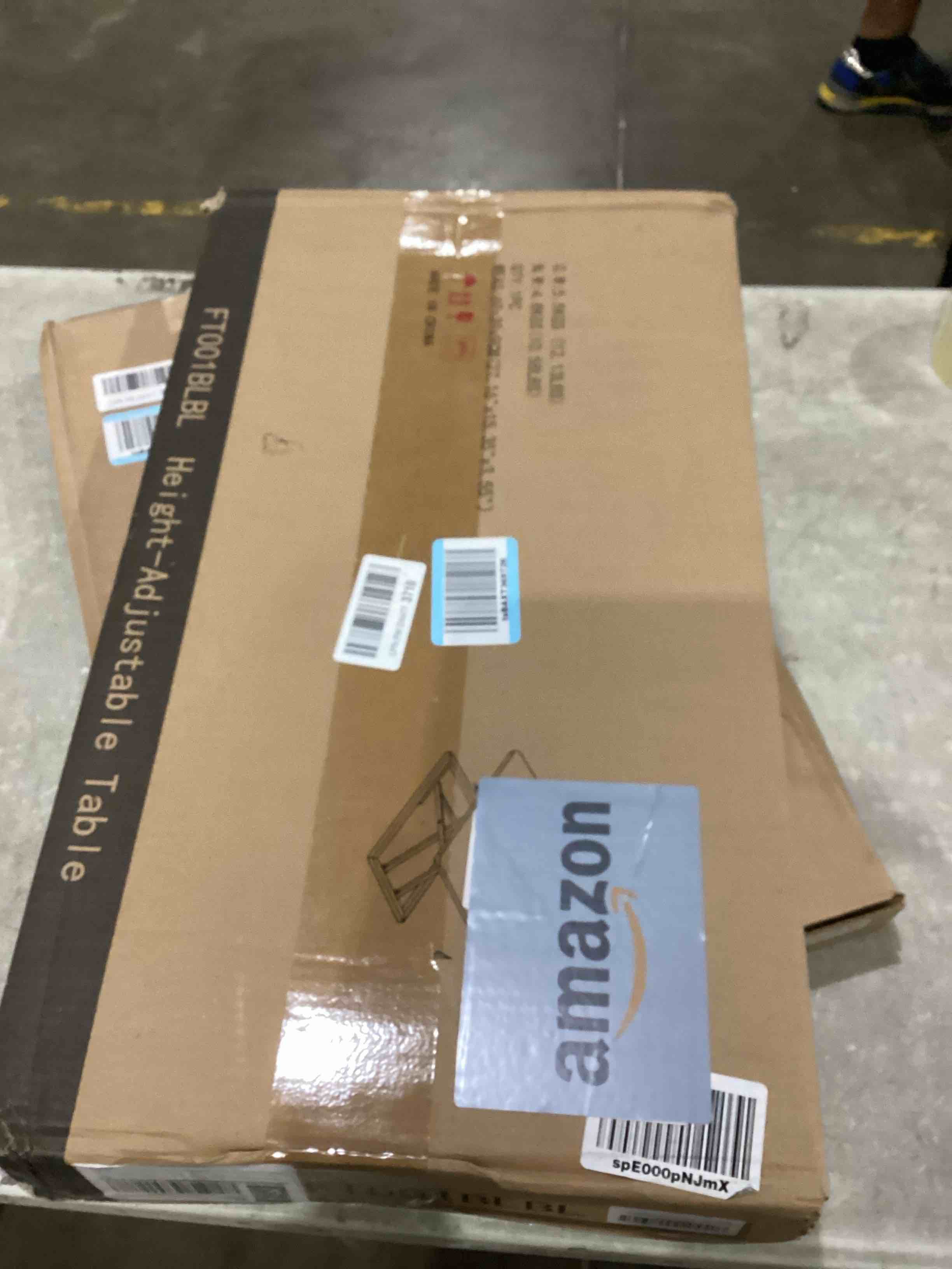 https://s3.amazonaws.com/lotting-images-prod/bidfta/GRA1997298_1748614724984.jpeg