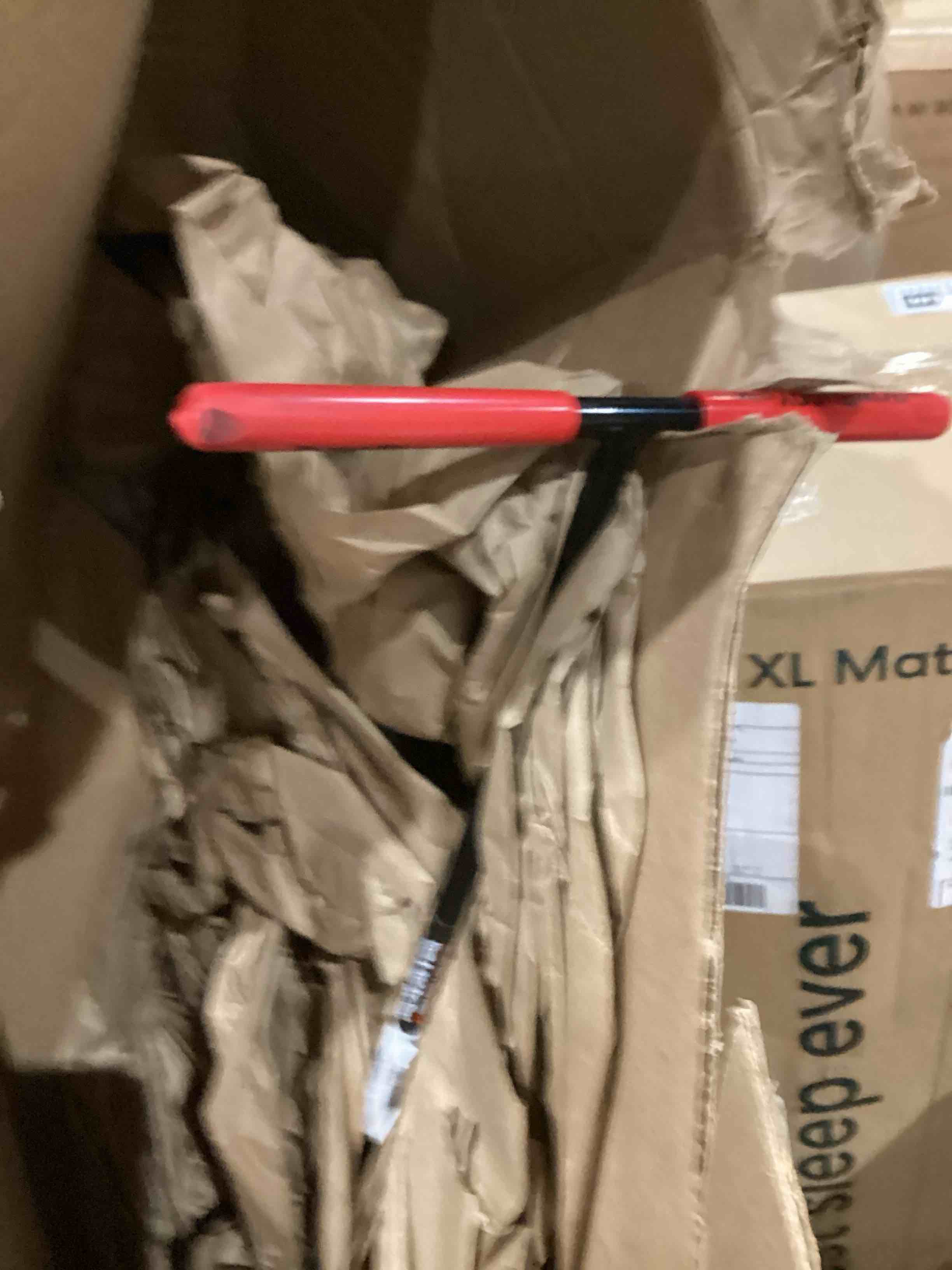 https://s3.amazonaws.com/lotting-images-prod/bidfta/GRA1998857_1750937559772.jpeg