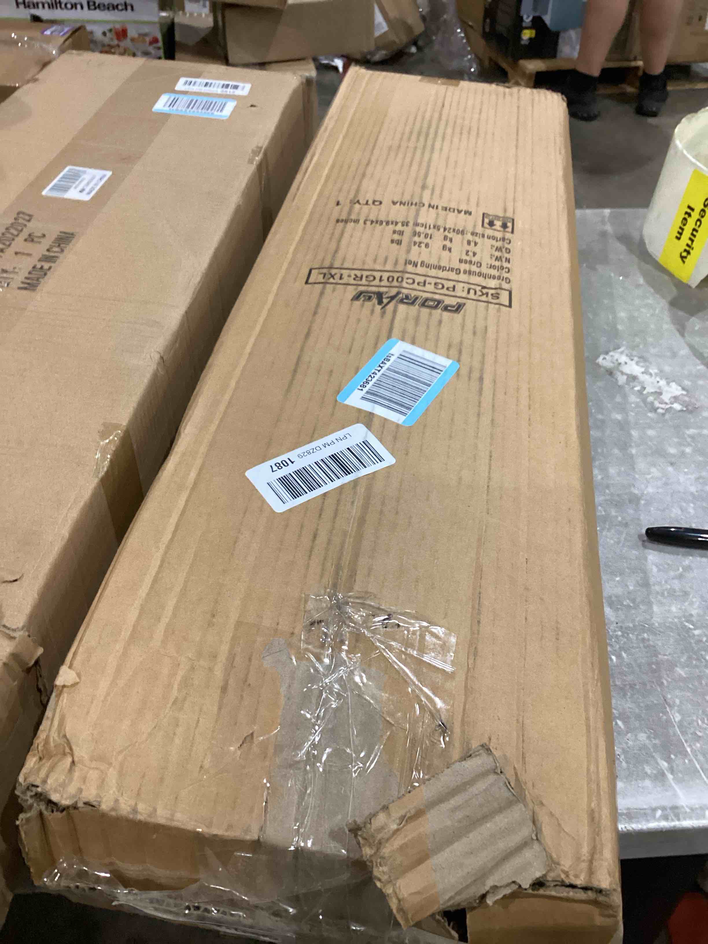 https://s3.amazonaws.com/lotting-images-prod/bidfta/GRA1998899_1750952752220.jpeg