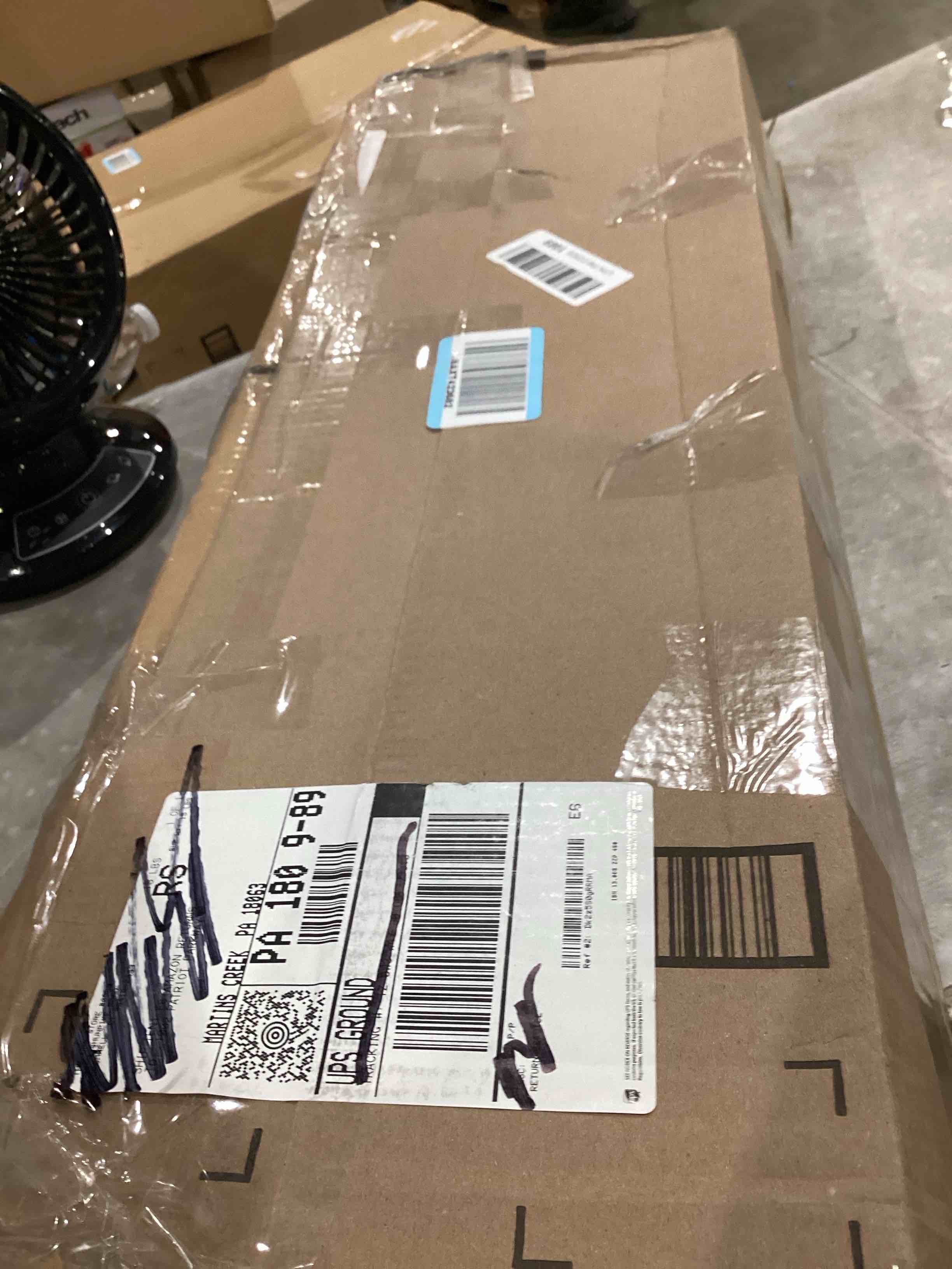 https://s3.amazonaws.com/lotting-images-prod/bidfta/GRA1998901_1750952977845.jpeg