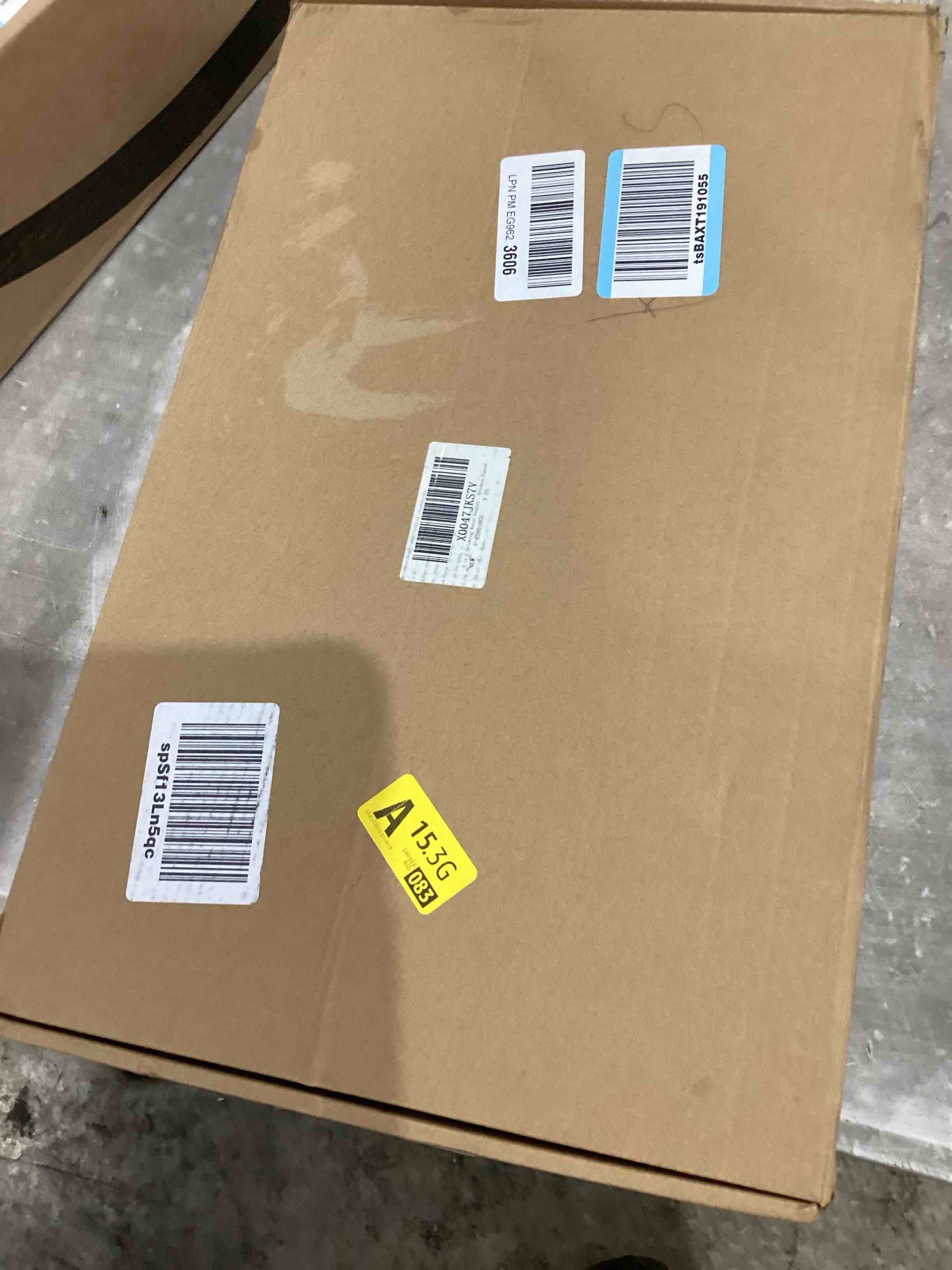 https://s3.amazonaws.com/lotting-images-prod/bidfta/GRA1998907_1750956060053.jpeg