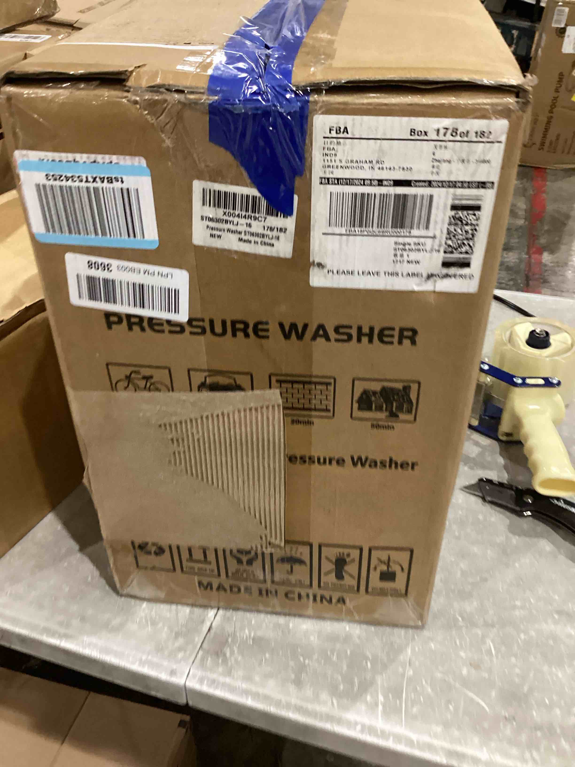 https://s3.amazonaws.com/lotting-images-prod/bidfta/GRA1998913_1750957058656.jpeg