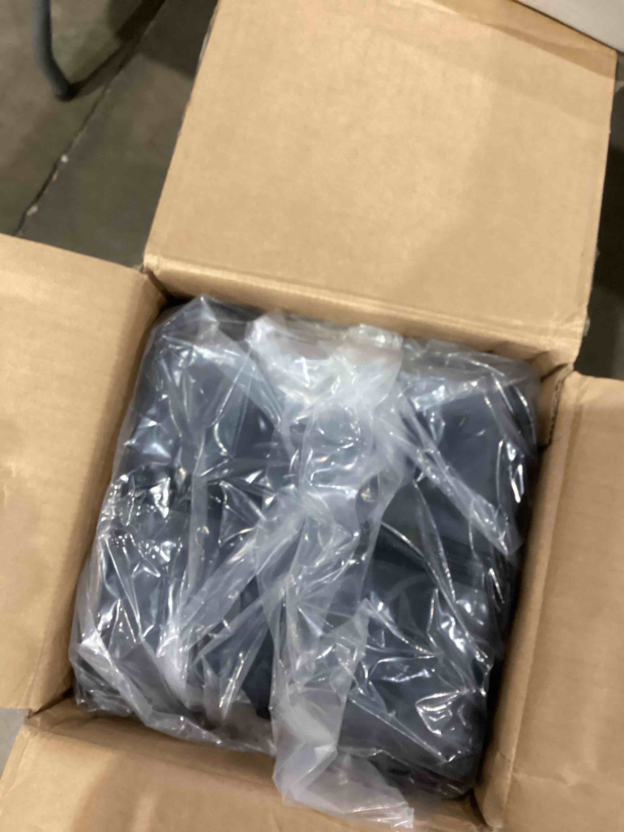 https://s3.amazonaws.com/lotting-images-prod/bidfta/GRA1999347_1749046596765.jpeg