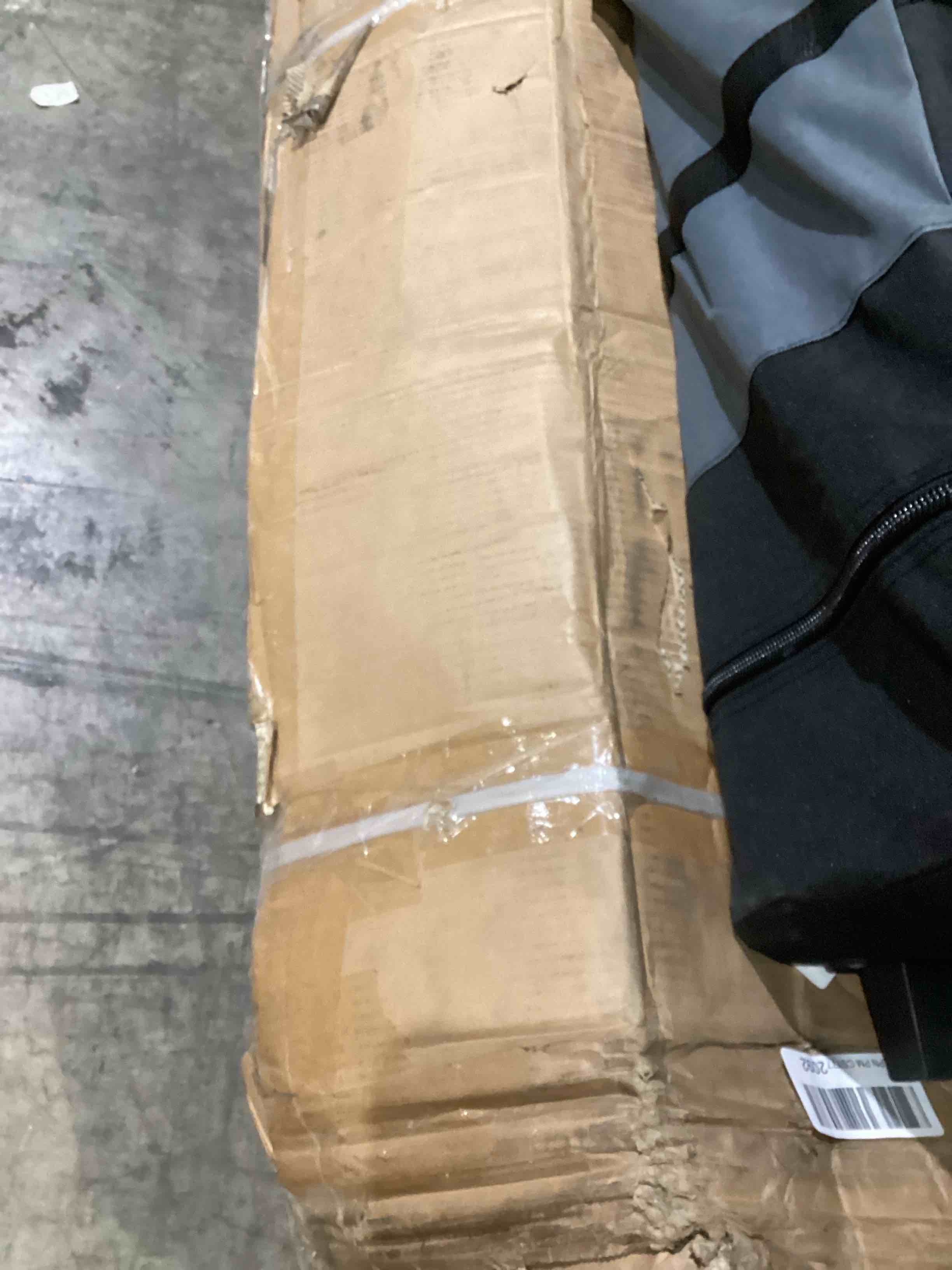 https://s3.amazonaws.com/lotting-images-prod/bidfta/GRA2001249_1750255846710.jpeg