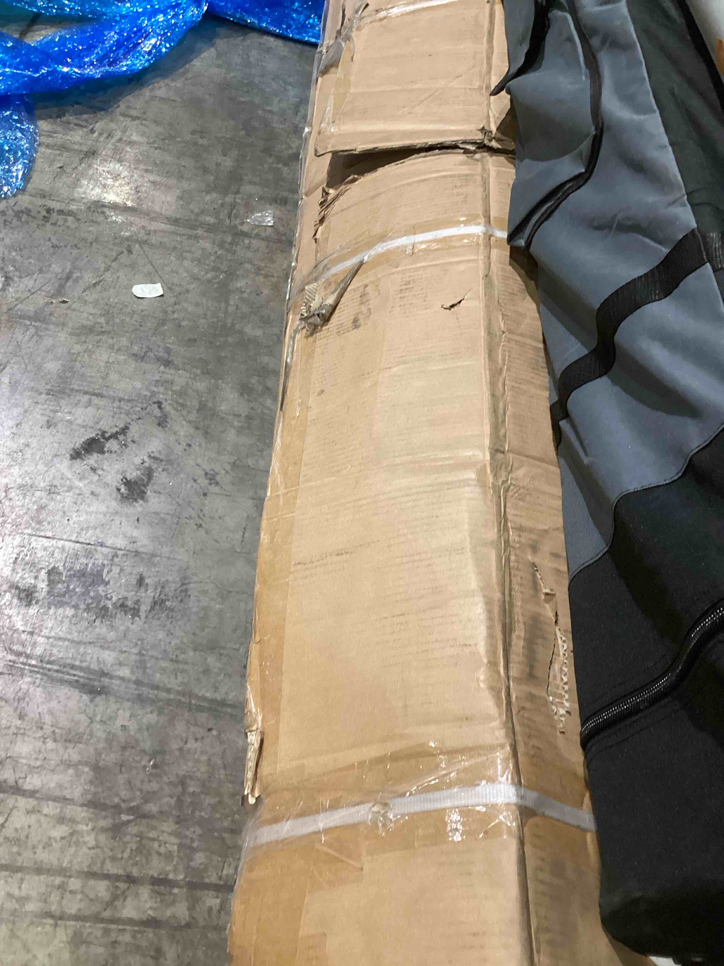 https://s3.amazonaws.com/lotting-images-prod/bidfta/GRA2001249_1750255848132.jpeg