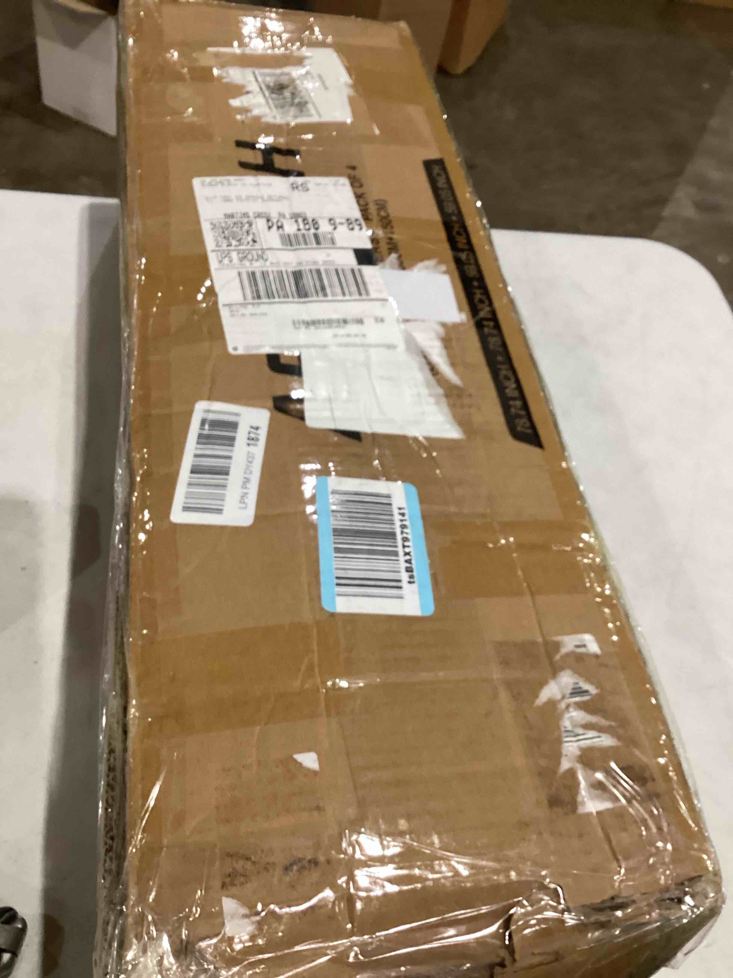 https://s3.amazonaws.com/lotting-images-prod/bidfta/GRA2001624_1750679602622.jpeg