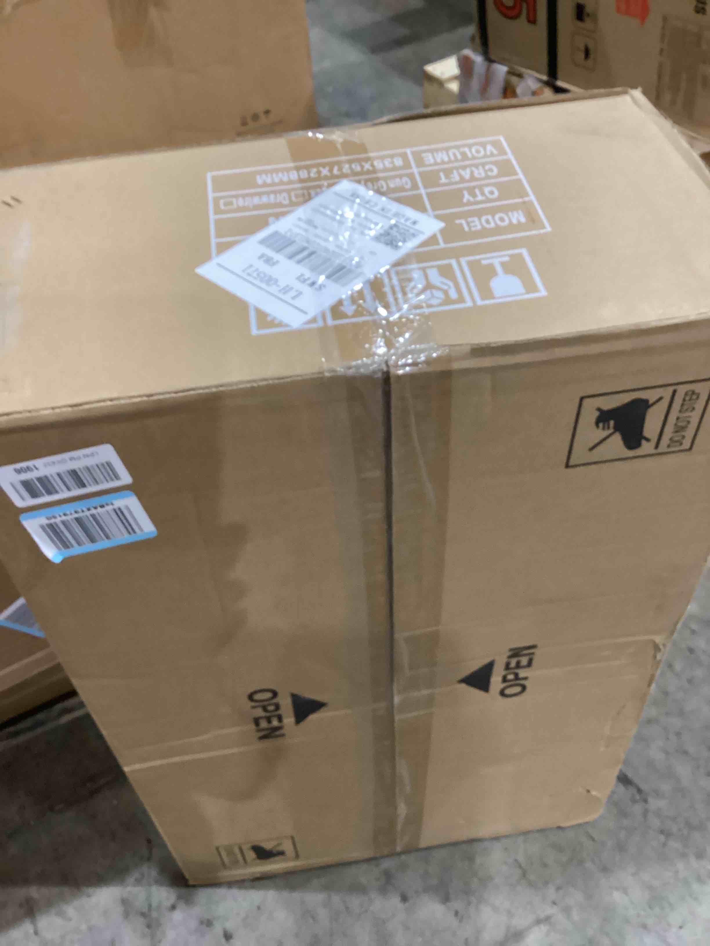https://s3.amazonaws.com/lotting-images-prod/bidfta/GRA2001670_1750692684337.jpeg