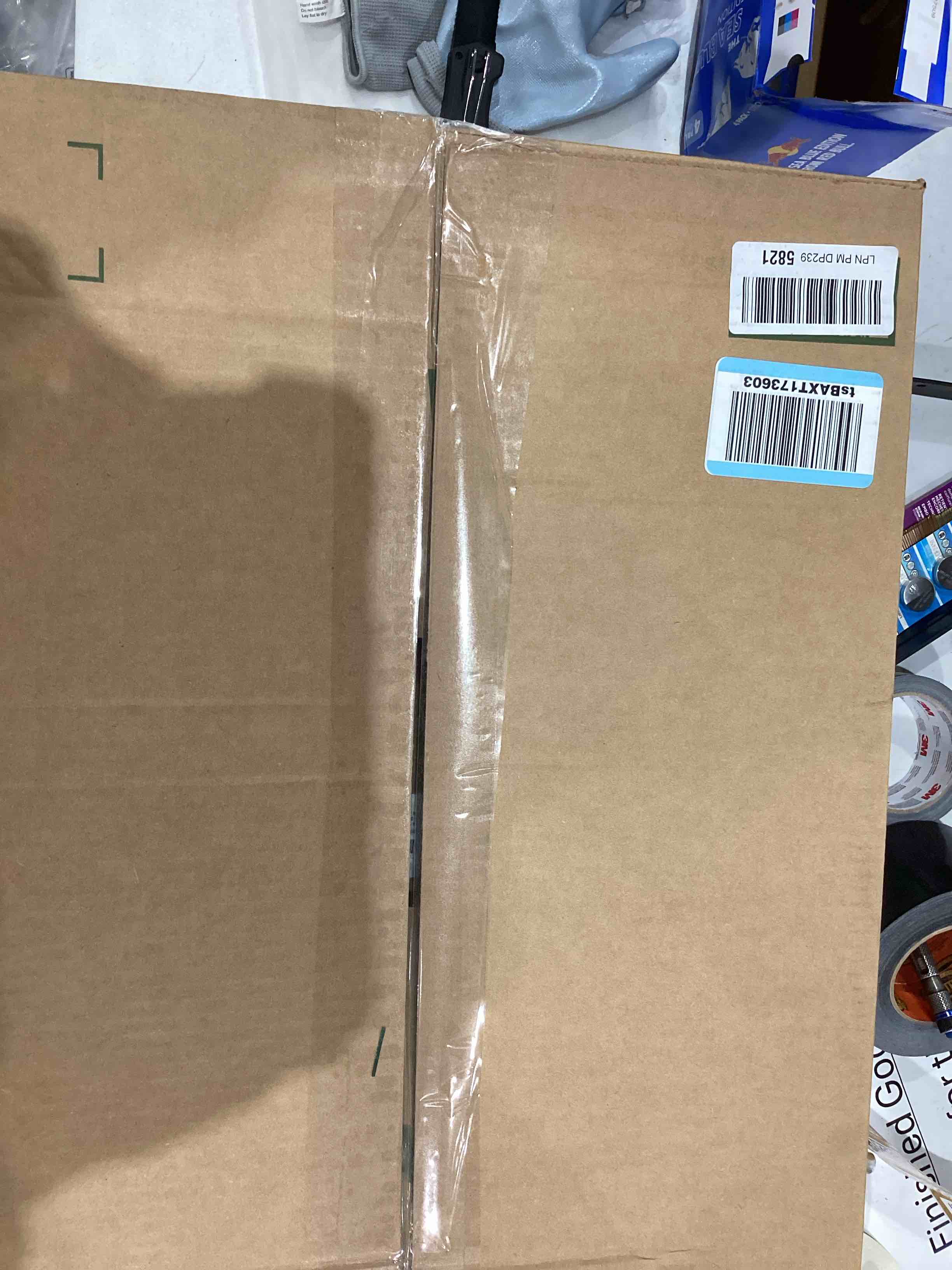 https://s3.amazonaws.com/lotting-images-prod/bidfta/GRA2005278_1741962686009.jpeg