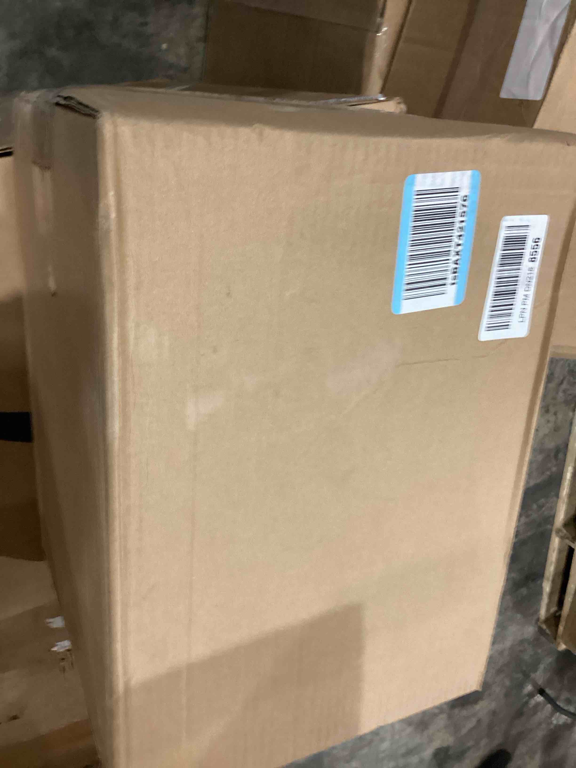 https://s3.amazonaws.com/lotting-images-prod/bidfta/GRA2005398_1742230296416.jpeg