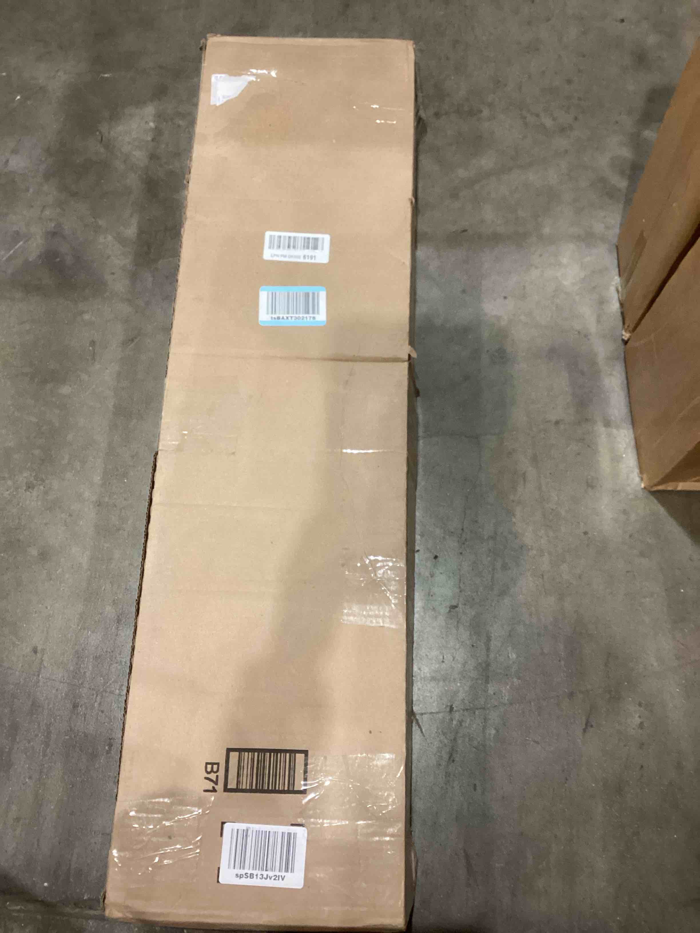 https://s3.amazonaws.com/lotting-images-prod/bidfta/GRA2005529_1742311364392.jpeg