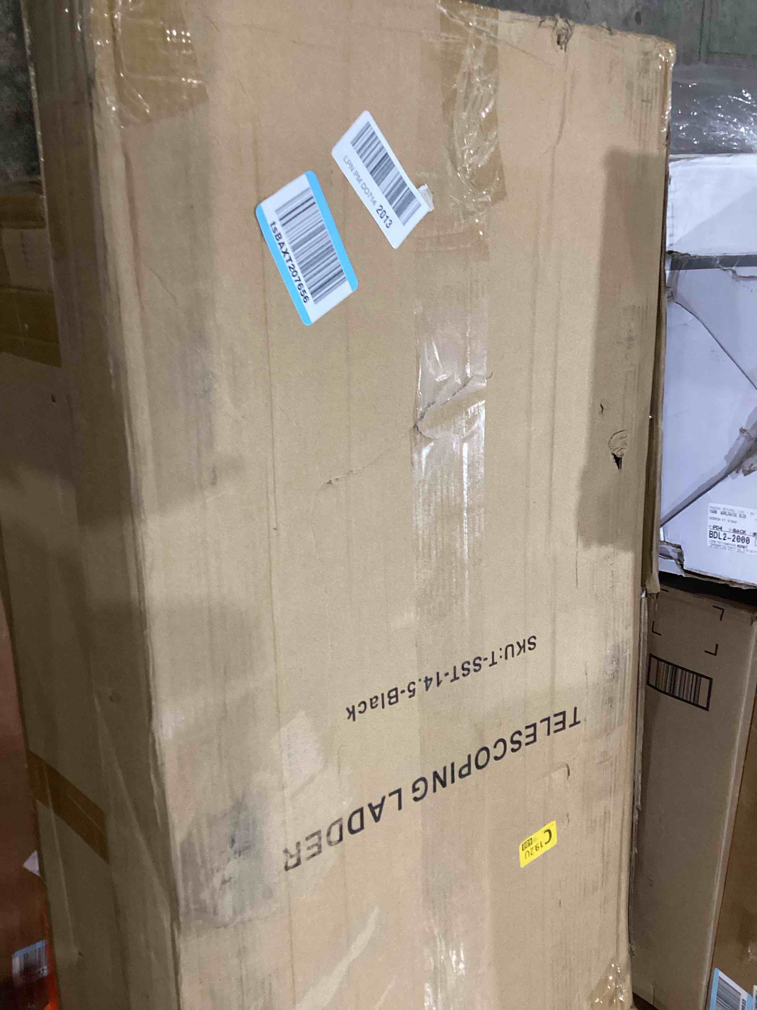 https://s3.amazonaws.com/lotting-images-prod/bidfta/GRA2005688_1742392609427.jpeg
