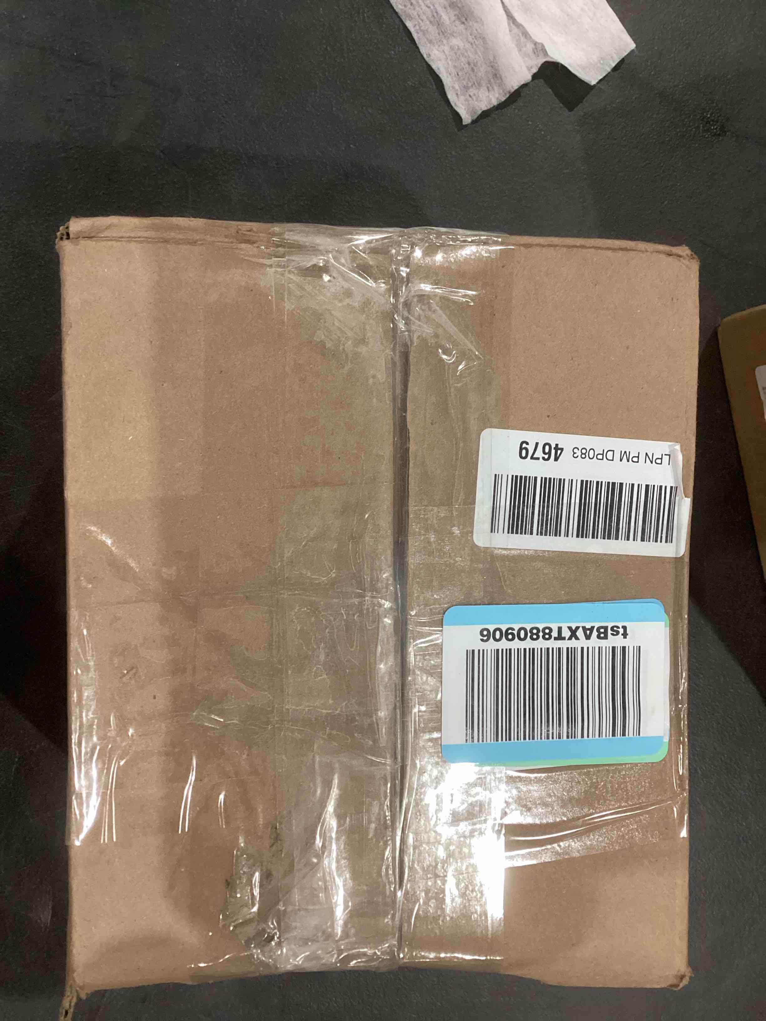 https://s3.amazonaws.com/lotting-images-prod/bidfta/GRA2005892_1742477951967.jpeg