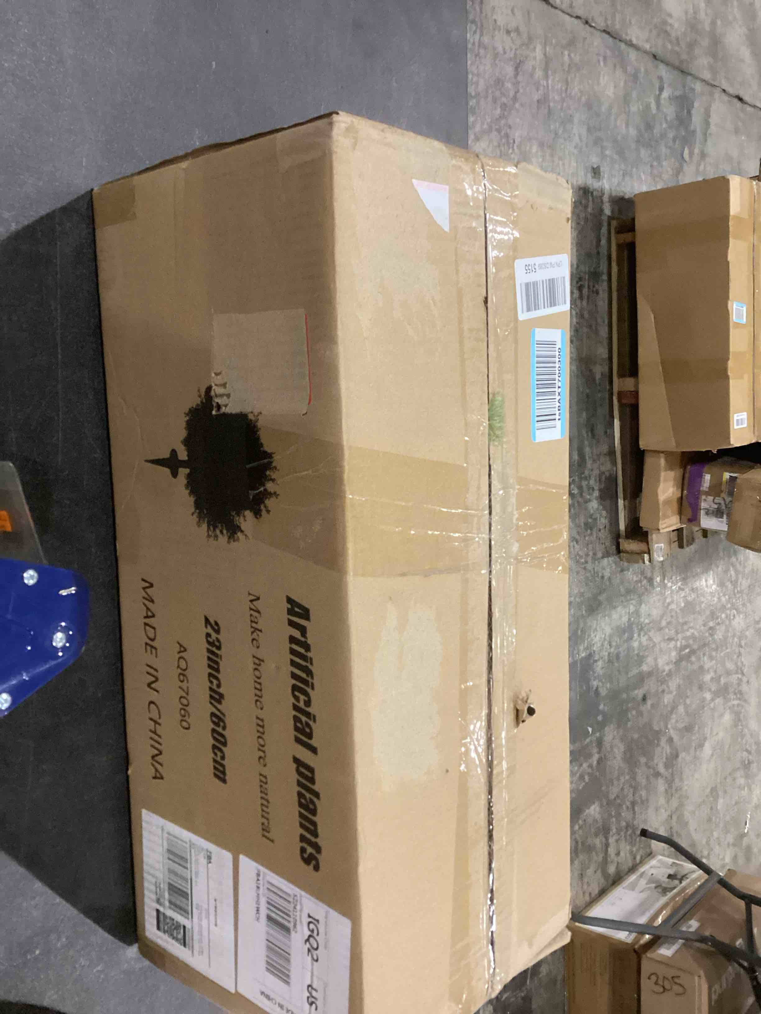 https://s3.amazonaws.com/lotting-images-prod/bidfta/GRA2005914_1742480660487.jpeg
