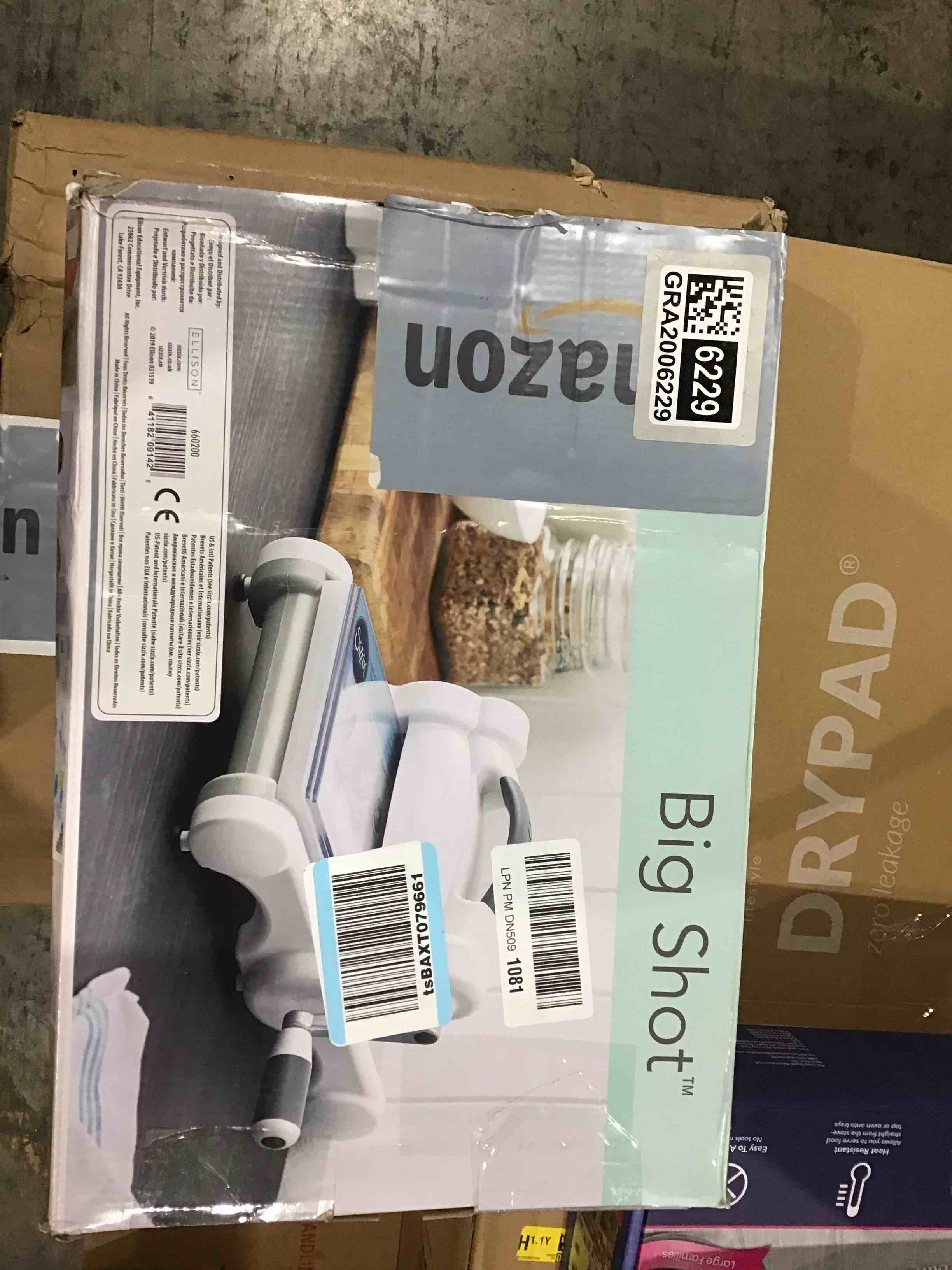 https://s3.amazonaws.com/lotting-images-prod/bidfta/GRA2006229_1742568373235.jpeg