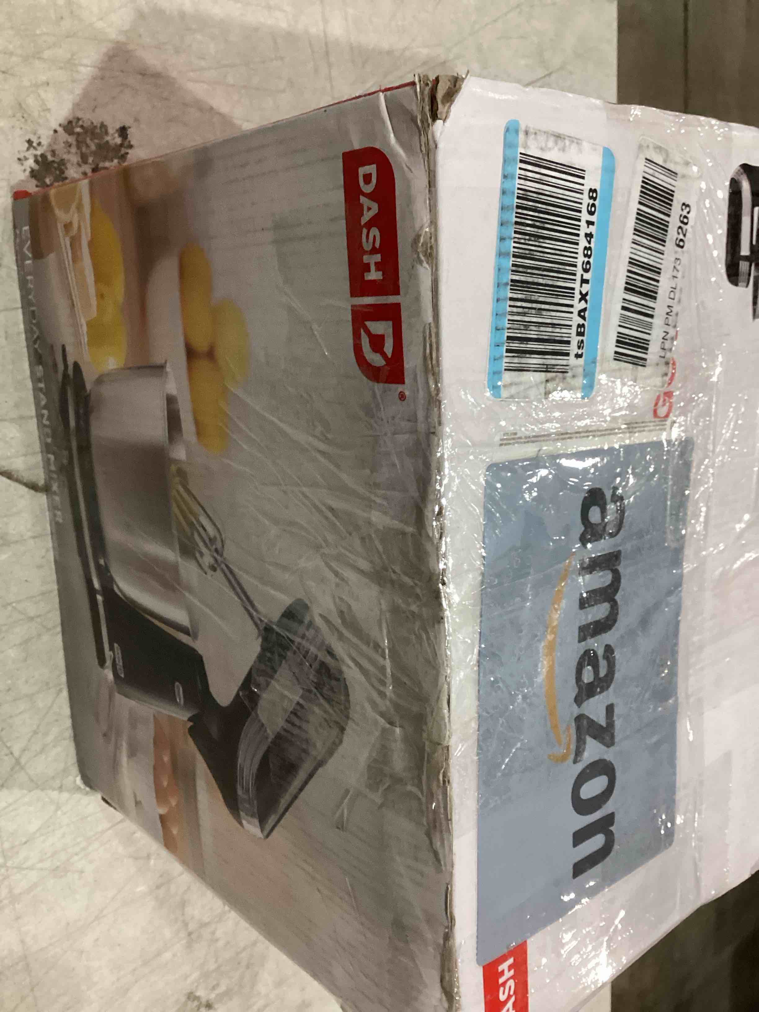 https://s3.amazonaws.com/lotting-images-prod/bidfta/GRA2006351_1742581531173.jpeg