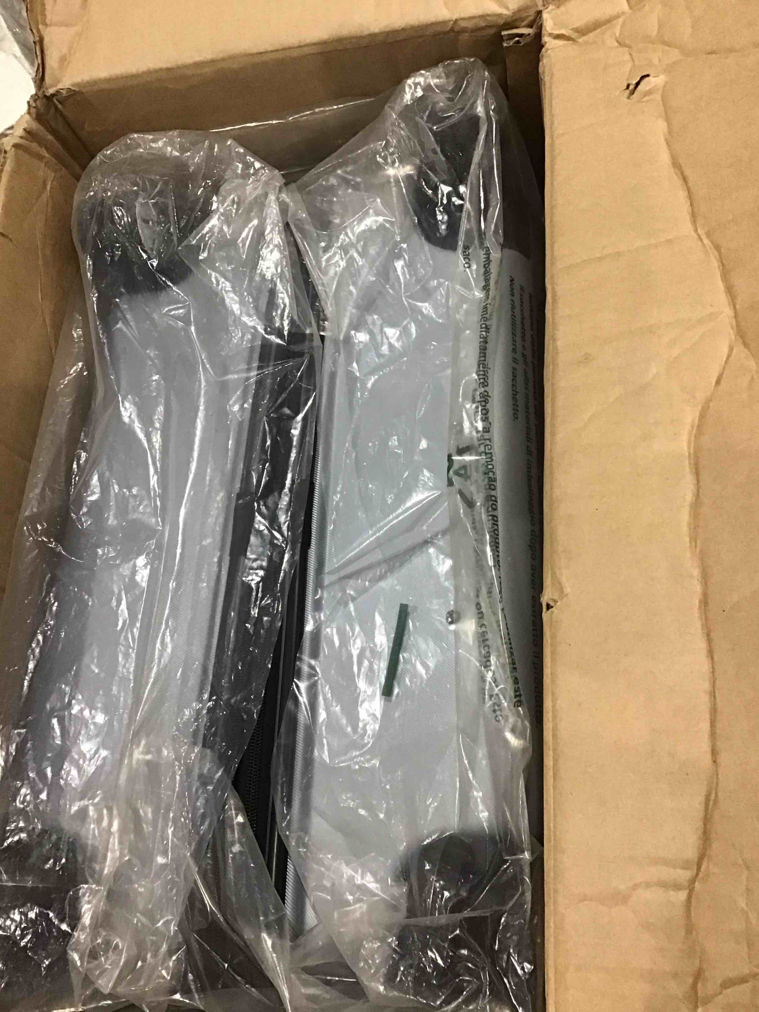 https://s3.amazonaws.com/lotting-images-prod/bidfta/GRA2006861_1743009853937.jpeg