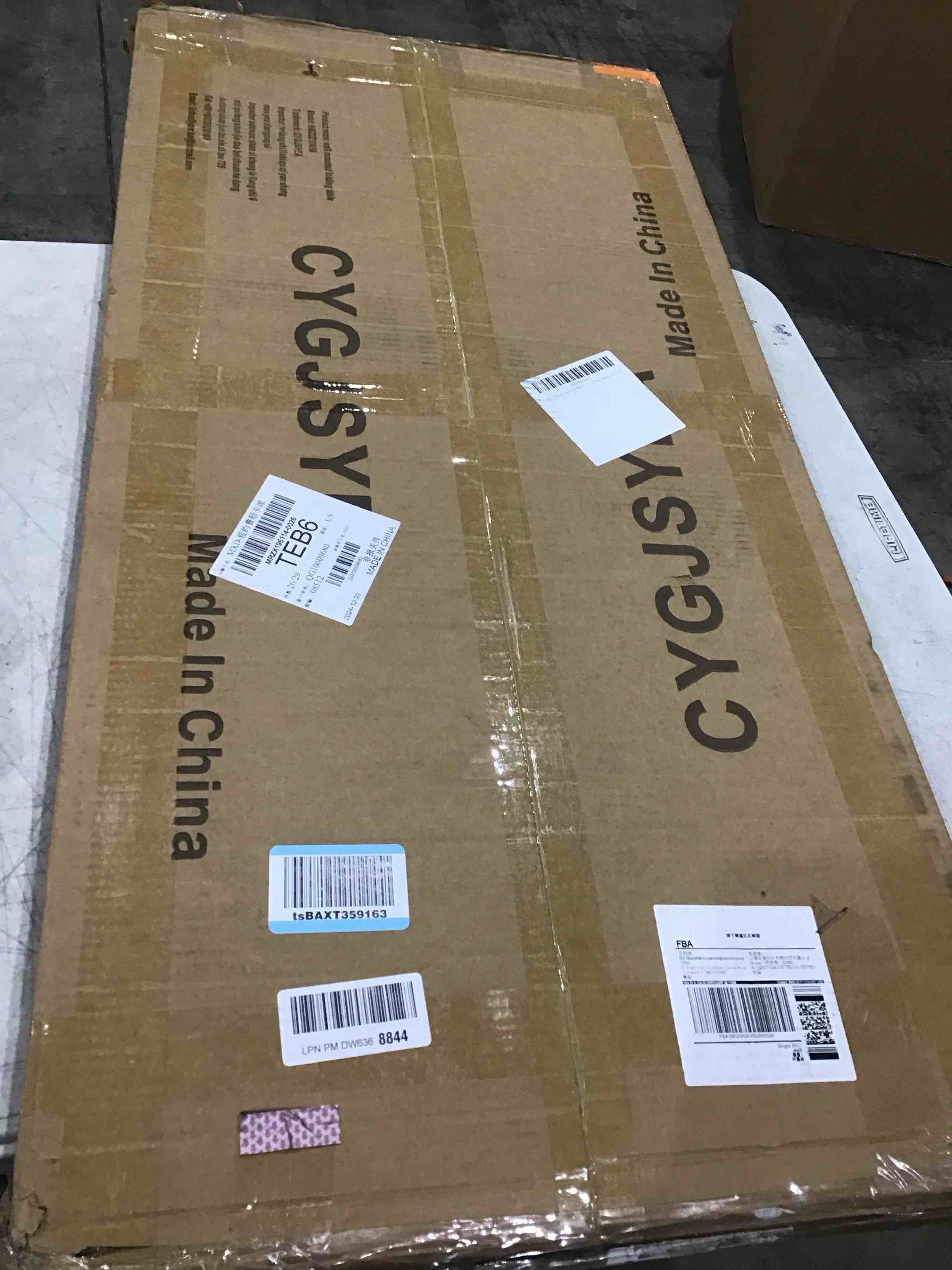 https://s3.amazonaws.com/lotting-images-prod/bidfta/GRA2006932_1743013485989.jpeg