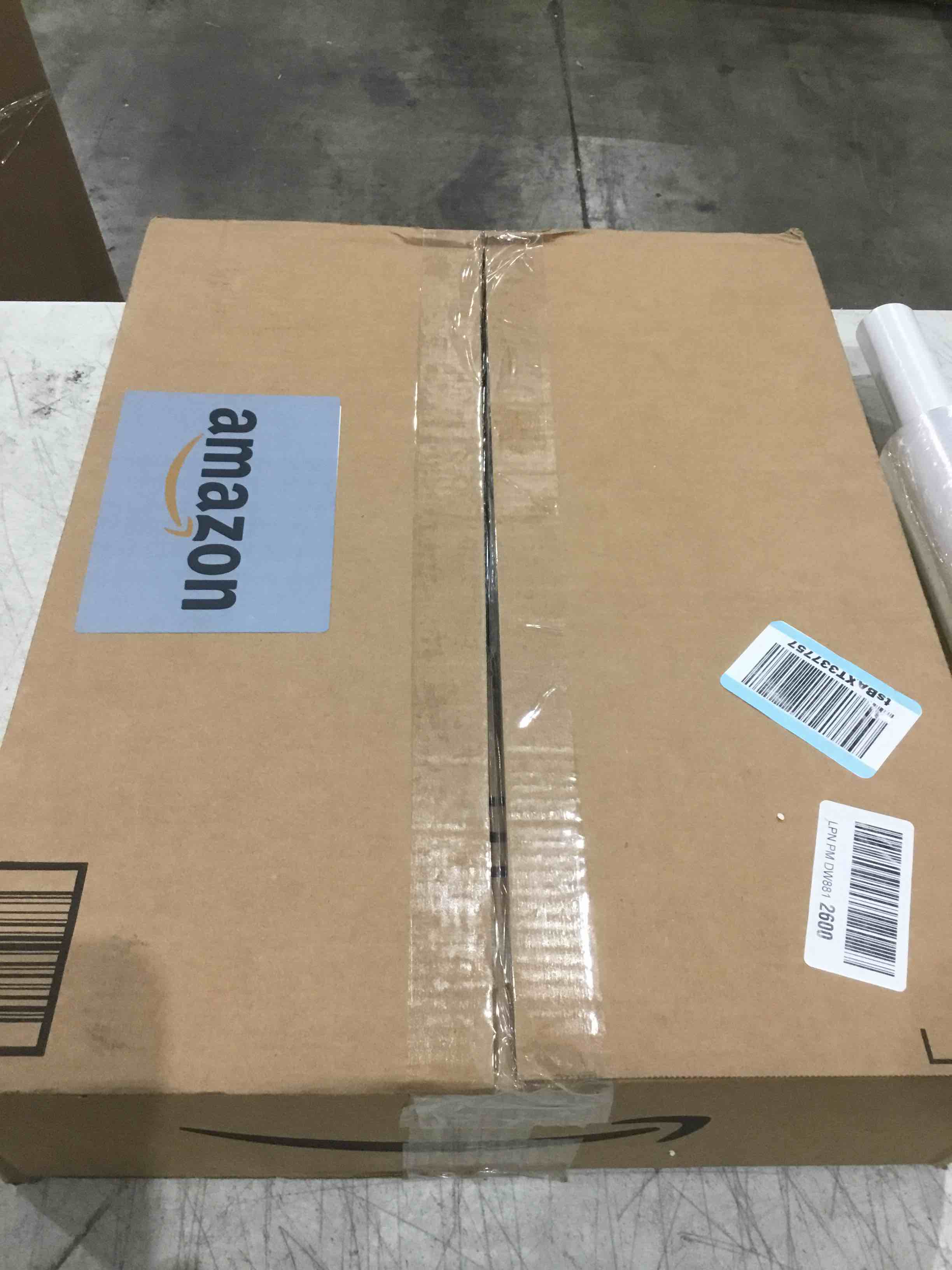 https://s3.amazonaws.com/lotting-images-prod/bidfta/GRA2007223_1743173428041.jpeg