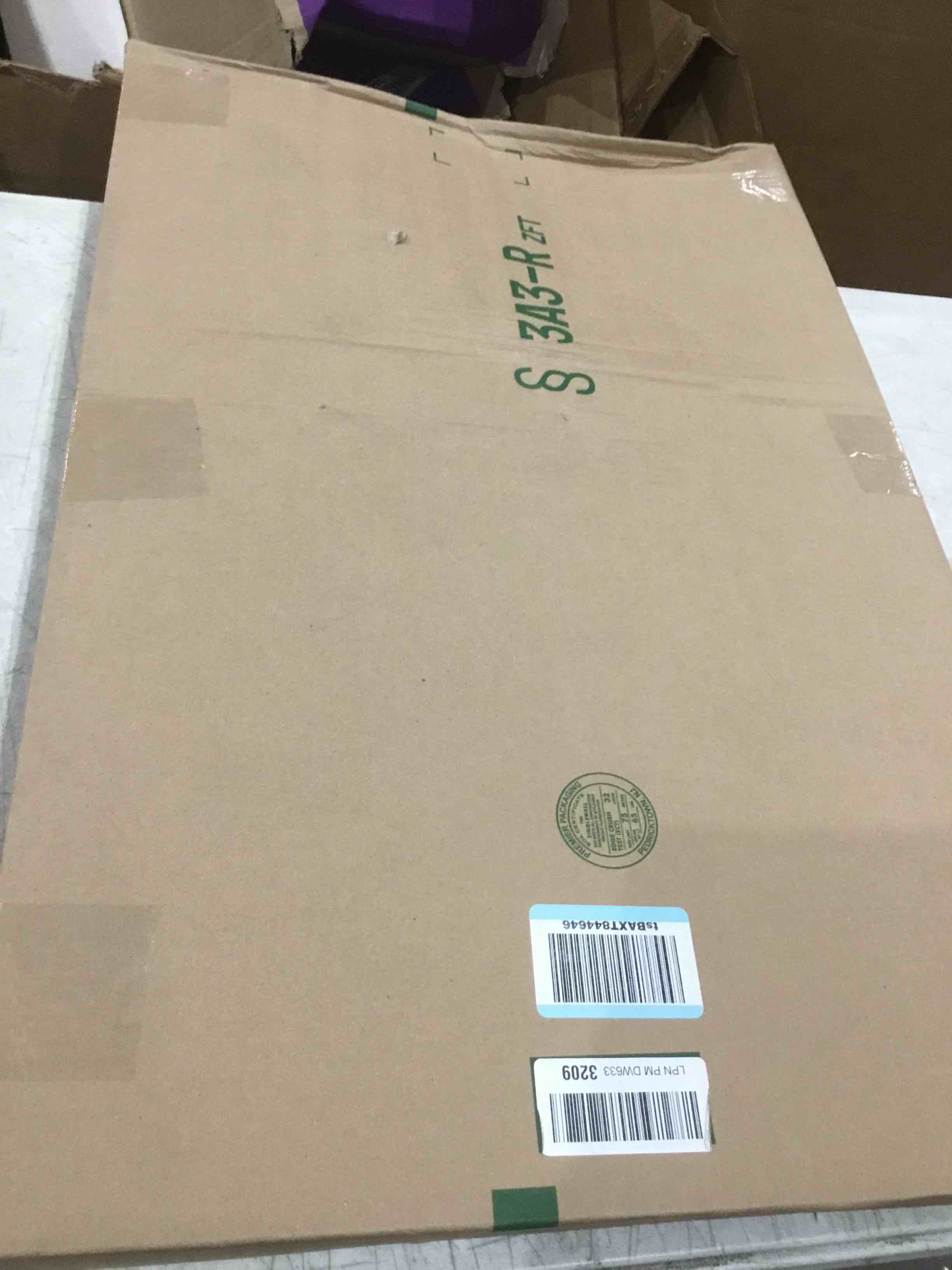 https://s3.amazonaws.com/lotting-images-prod/bidfta/GRA2007676_1743770217008.jpeg