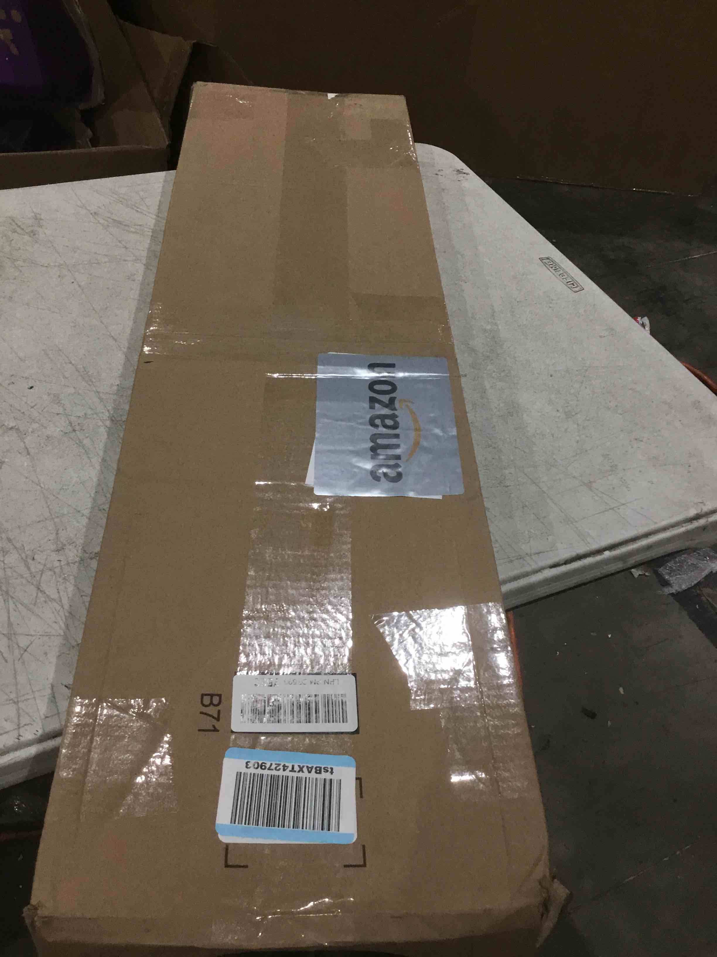 https://s3.amazonaws.com/lotting-images-prod/bidfta/GRA2007711_1743773615784.jpeg