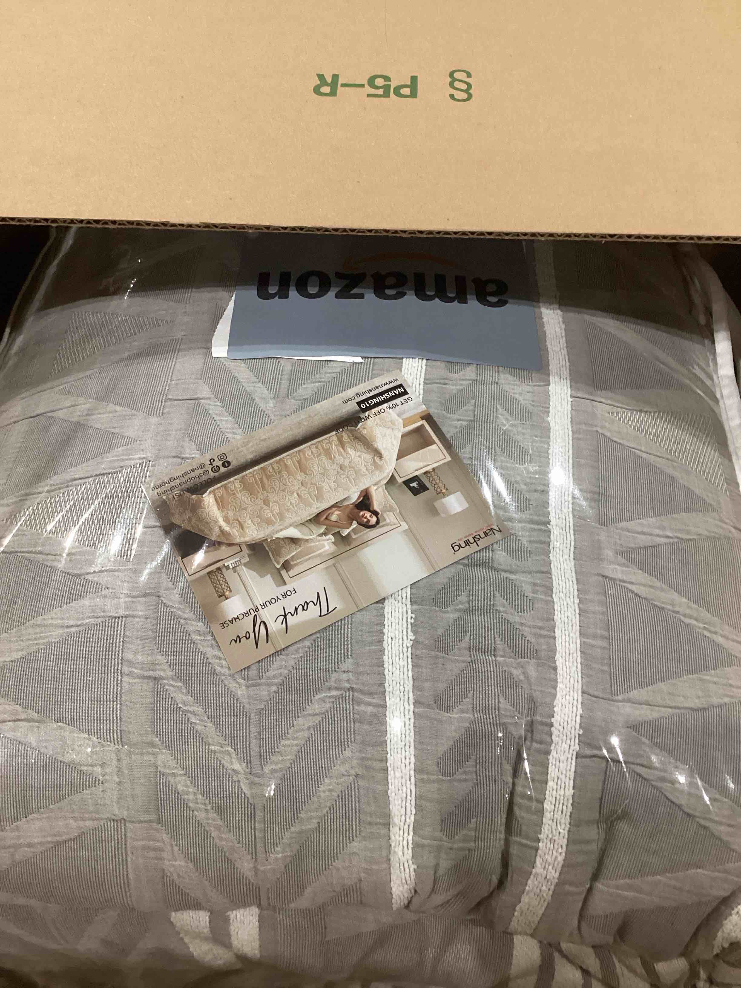 https://s3.amazonaws.com/lotting-images-prod/bidfta/GRA2007771_1743777883805.jpeg