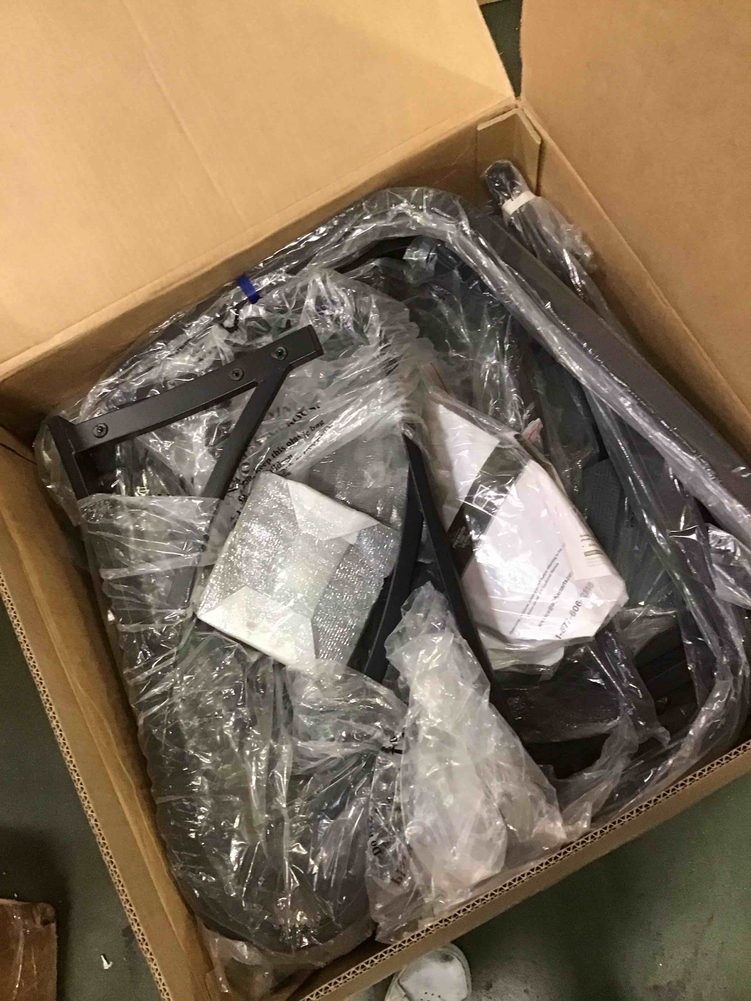 https://s3.amazonaws.com/lotting-images-prod/bidfta/GRA2008131_1751285269135.jpeg
