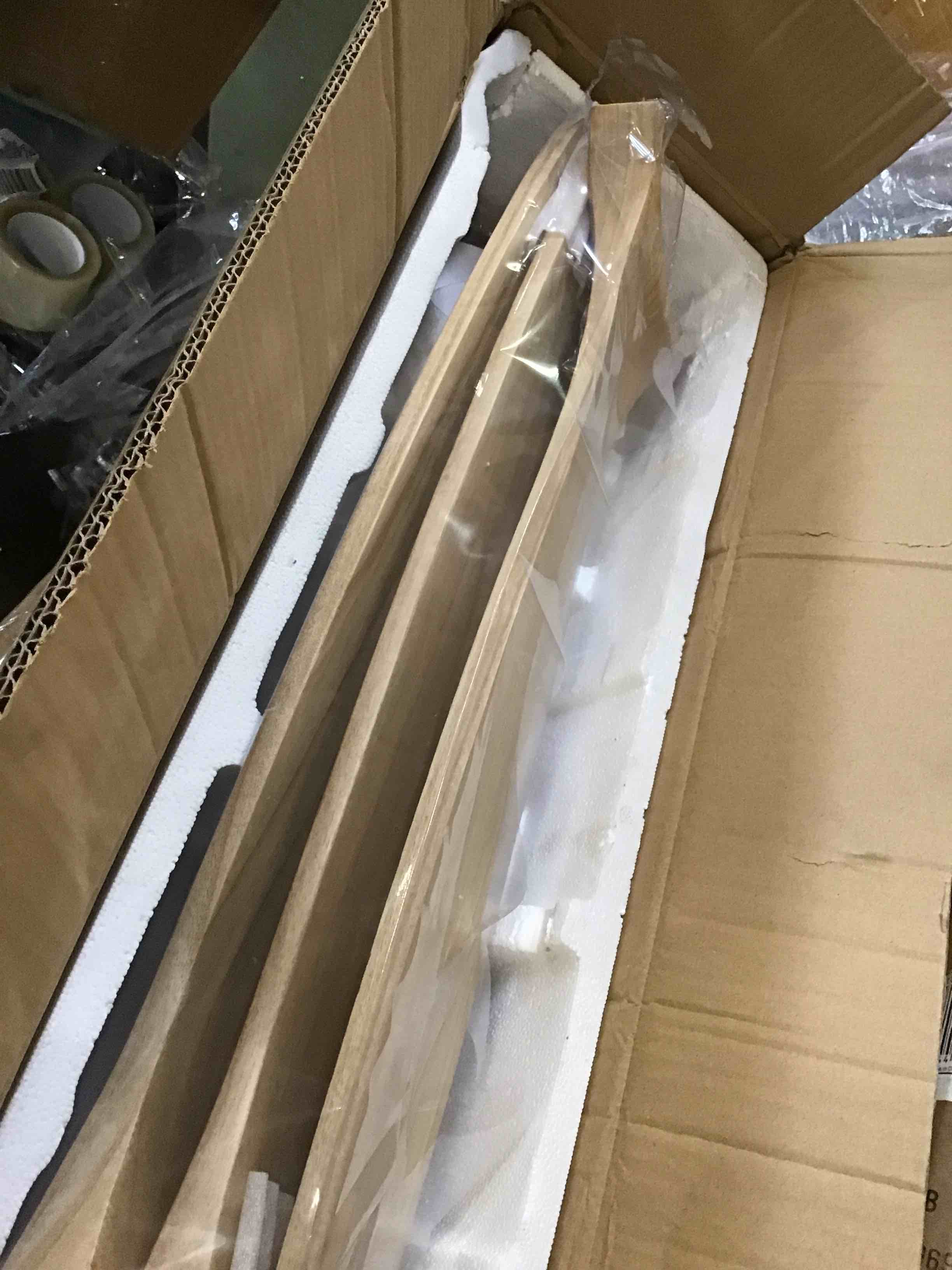 https://s3.amazonaws.com/lotting-images-prod/bidfta/GRA2008171_1751294025218.jpeg
