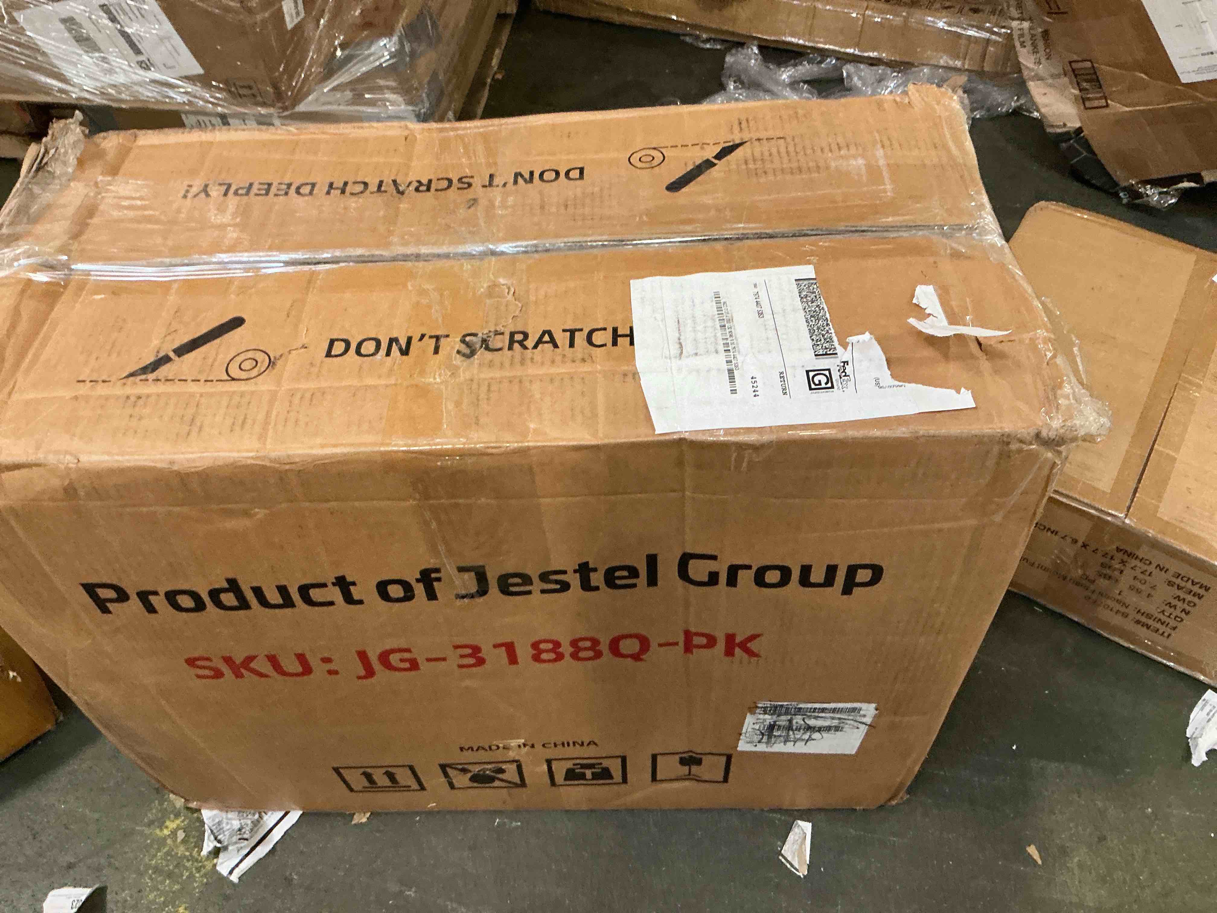 https://s3.amazonaws.com/lotting-images-prod/bidfta/GRA2008192_1751297765276.jpeg